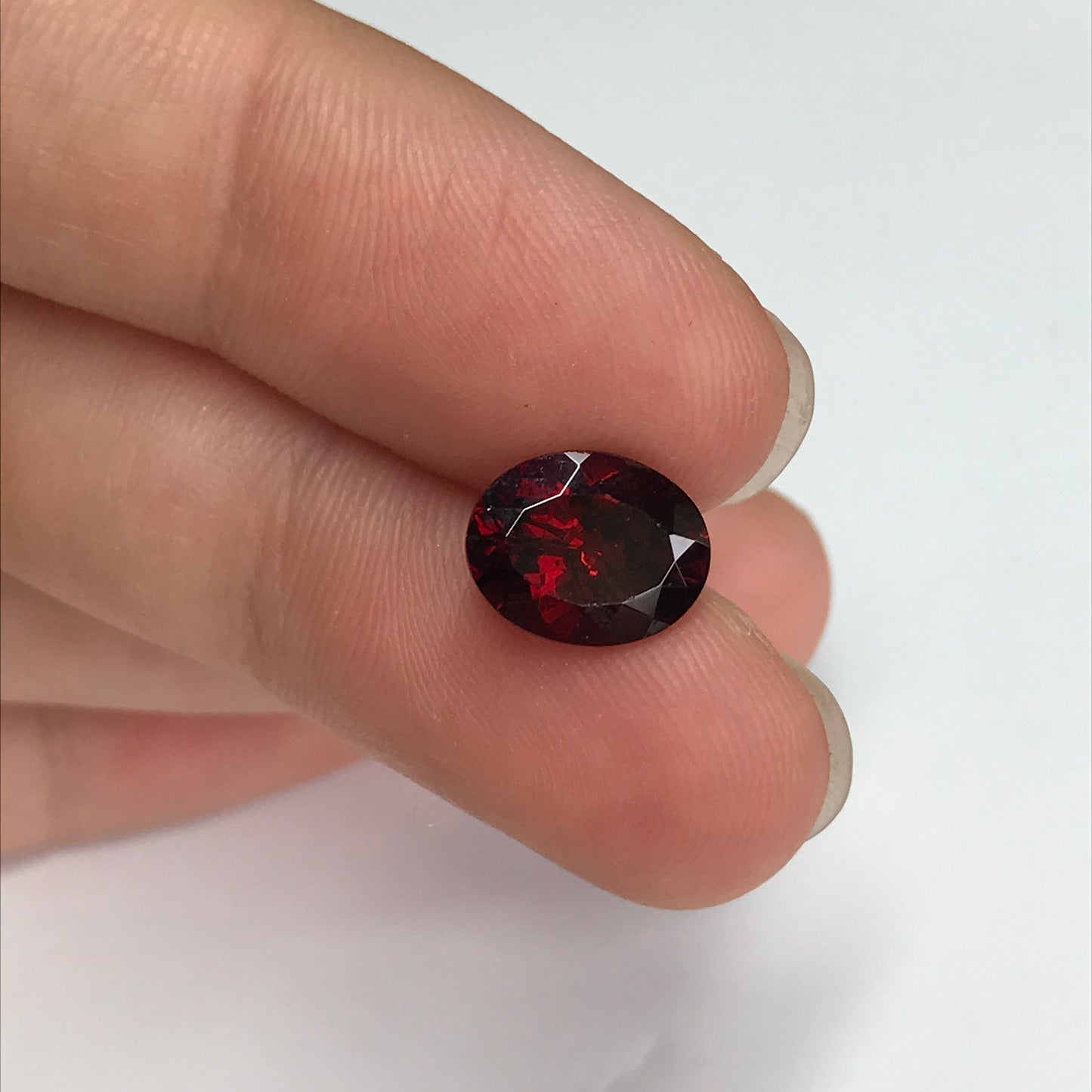 Natural Deep Red Garnet, 3 carat 10x8mm Oval Cut, Unmounted Faceted Loose Gemstone, Reclaimed Recycled Gemstone