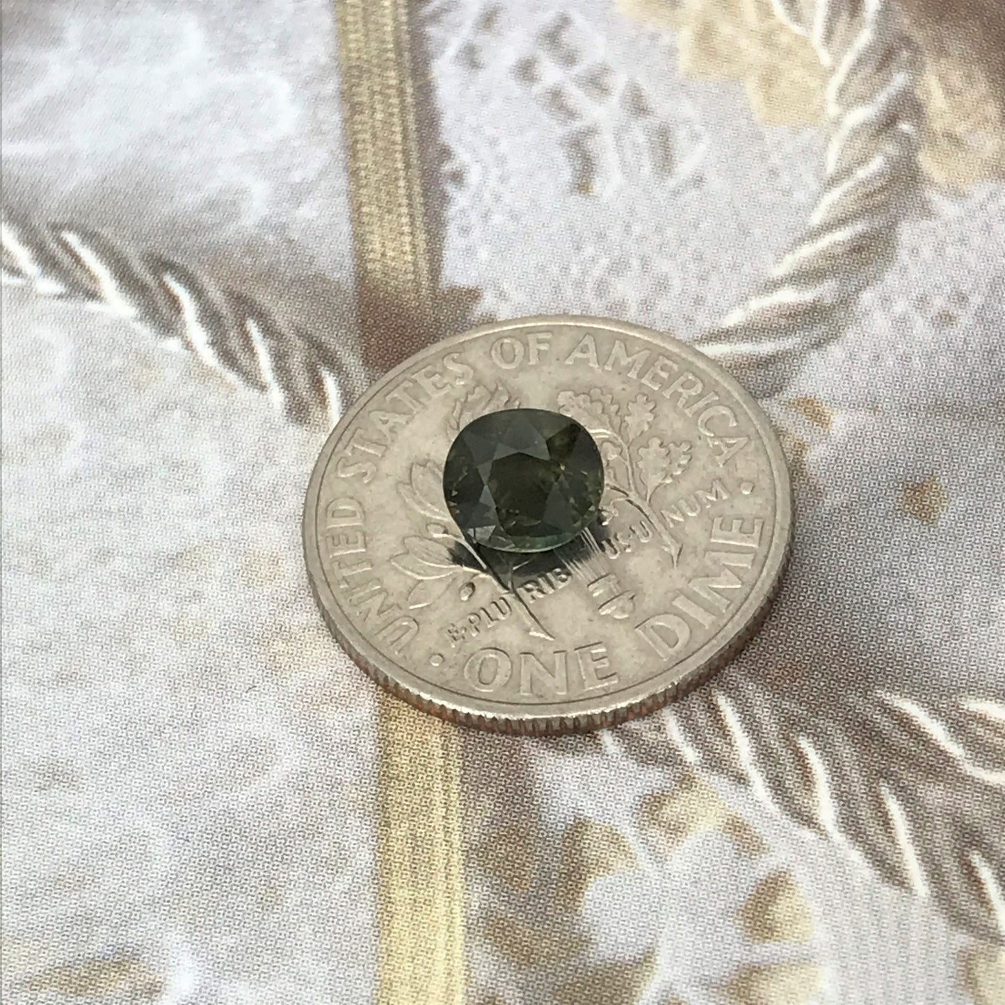 Natural Green Sapphire 5.6x5mm 1 Carat Oval Corundum Faceted Gem Loose Unmounted Green Gemstone