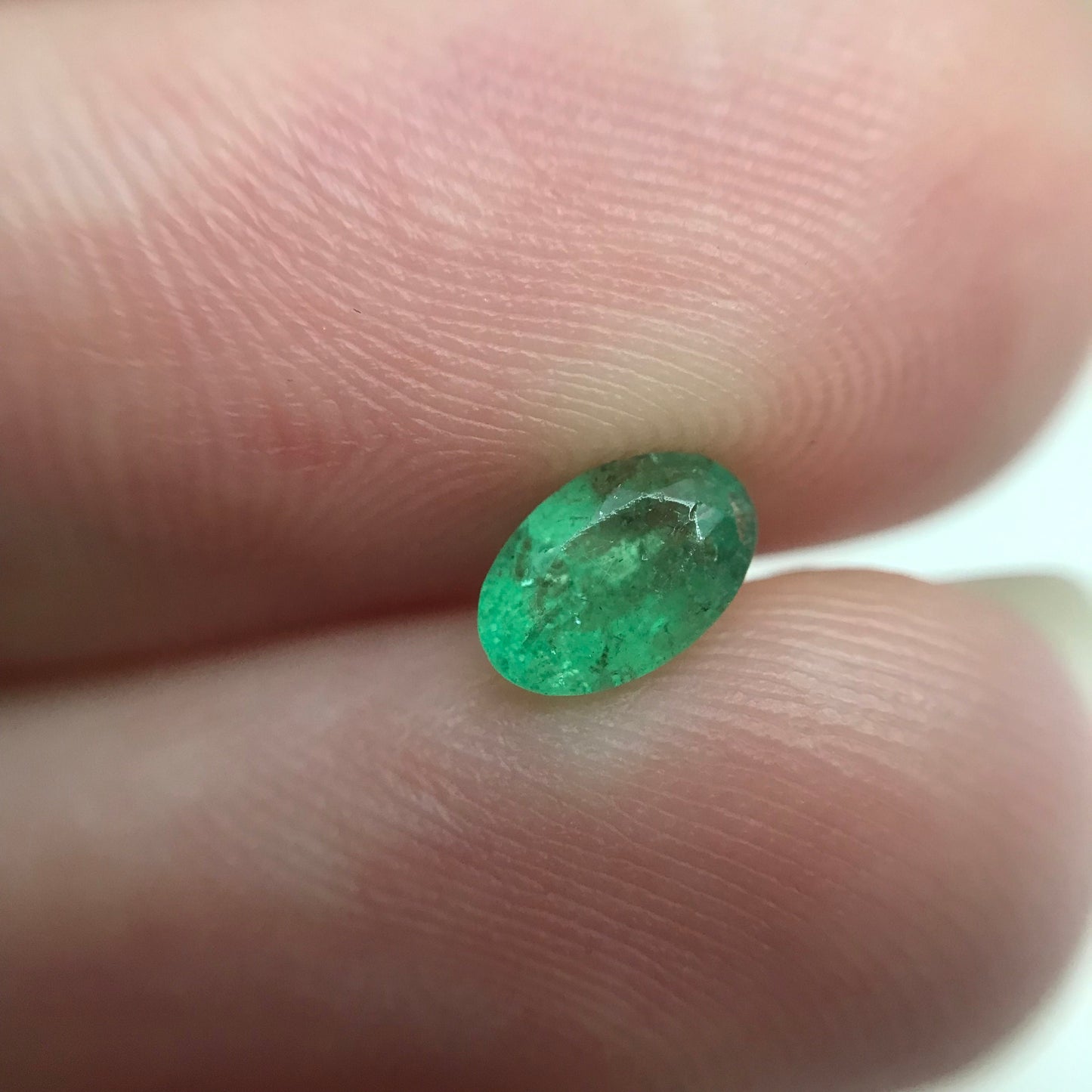 0.44cts Natural Emerald 6x4mm Oval Cut Faceted Gem Precious Gemstone Loose Recycled Gemstone