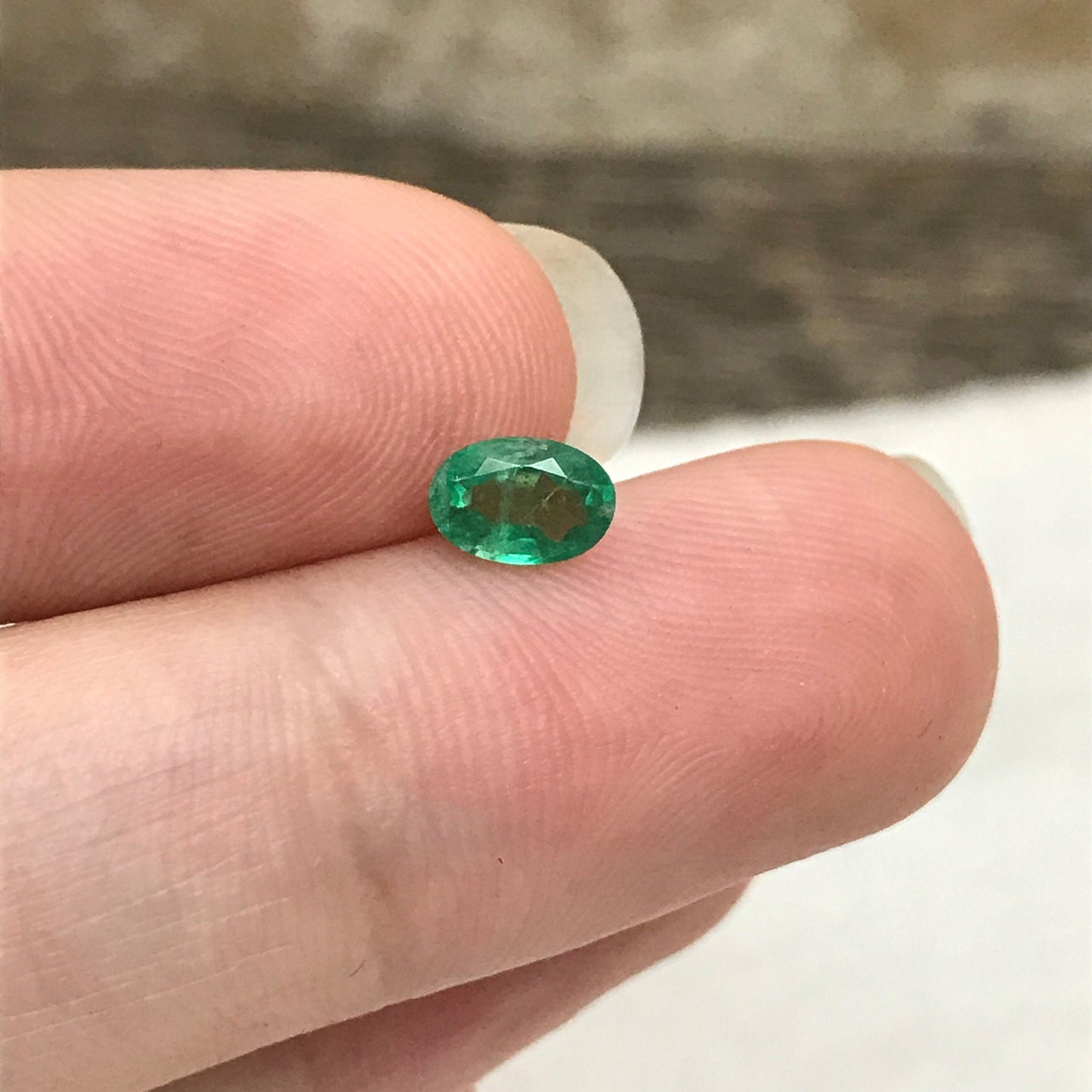 0.42cts Natural Emerald 6x4mm Oval Cut Faceted Gem Precious Gemstone Loose Recycled Gemstone