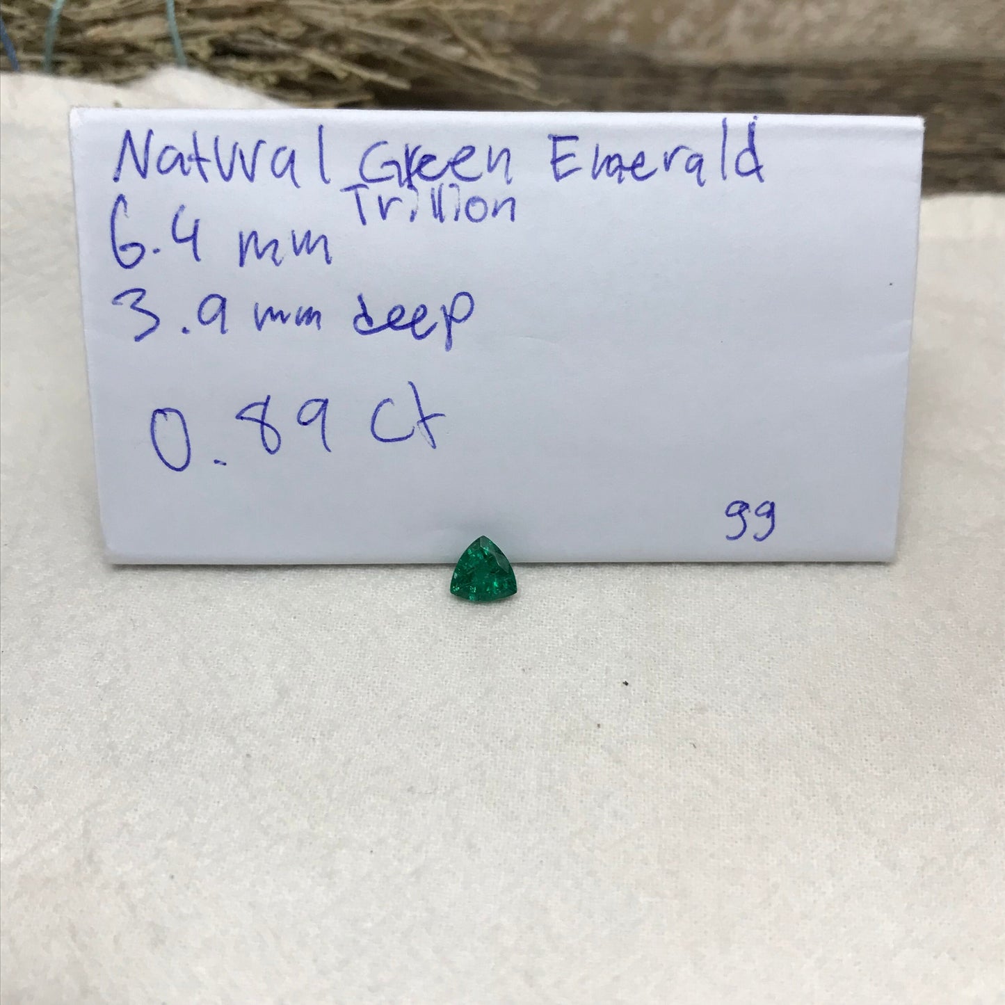 0.89 ct Natural Emerald About 6.4mm Trillion Cut Faceted Gem Precious Gemstone Deep Green Gem Real Natural Vivid Green Stone 6.5mm