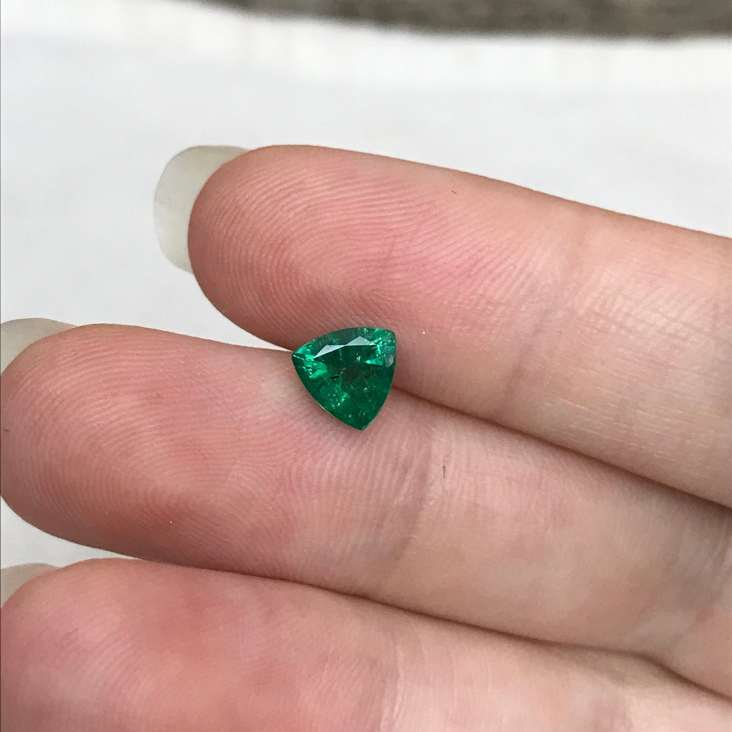 0.89 ct Natural Emerald About 6.4mm Trillion Cut Faceted Gem Precious Gemstone Deep Green Gem Real Natural Vivid Green Stone 6.5mm