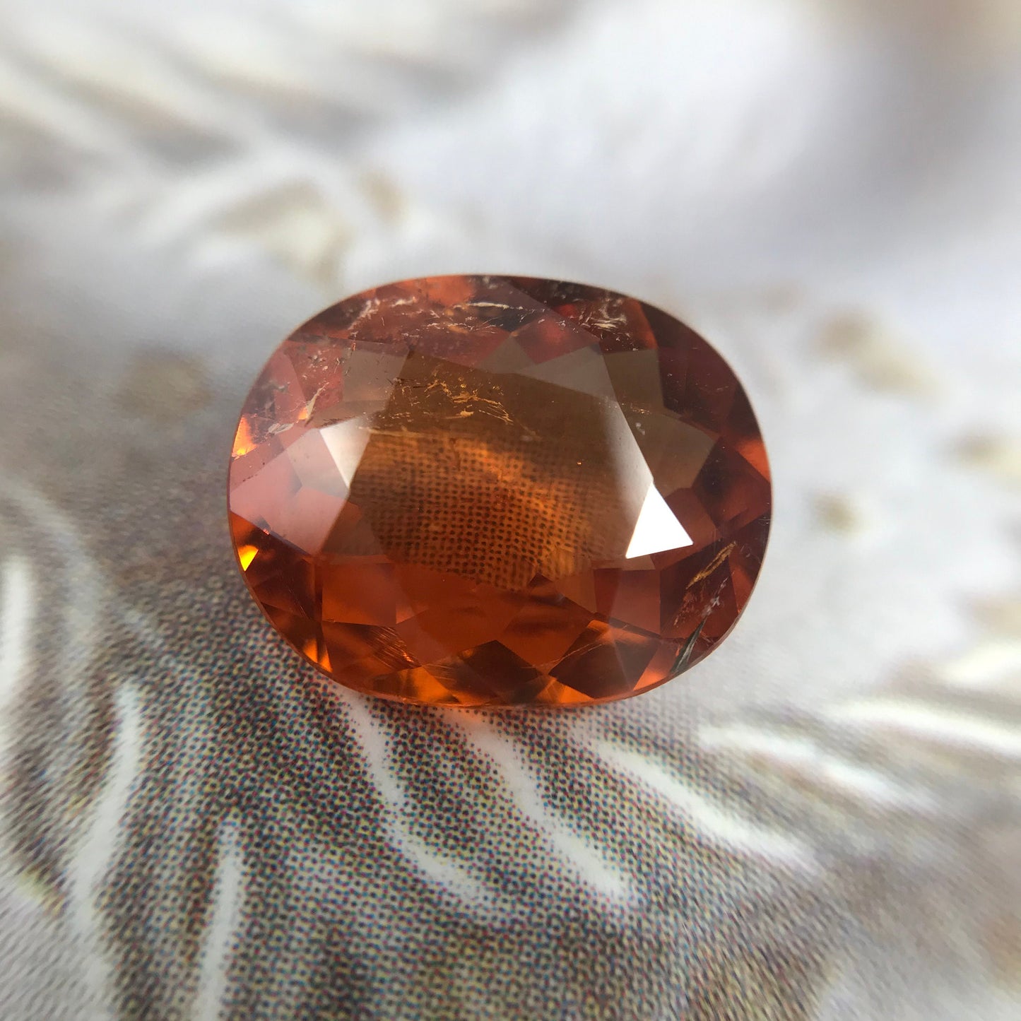 Natural Mandarin Spessartite Garnet 3.20 carat 10.4x8.6mm Faceted Oval Gemstone Unmounted Loose Gem Orange Garnet Genuine Earth Mined Stone