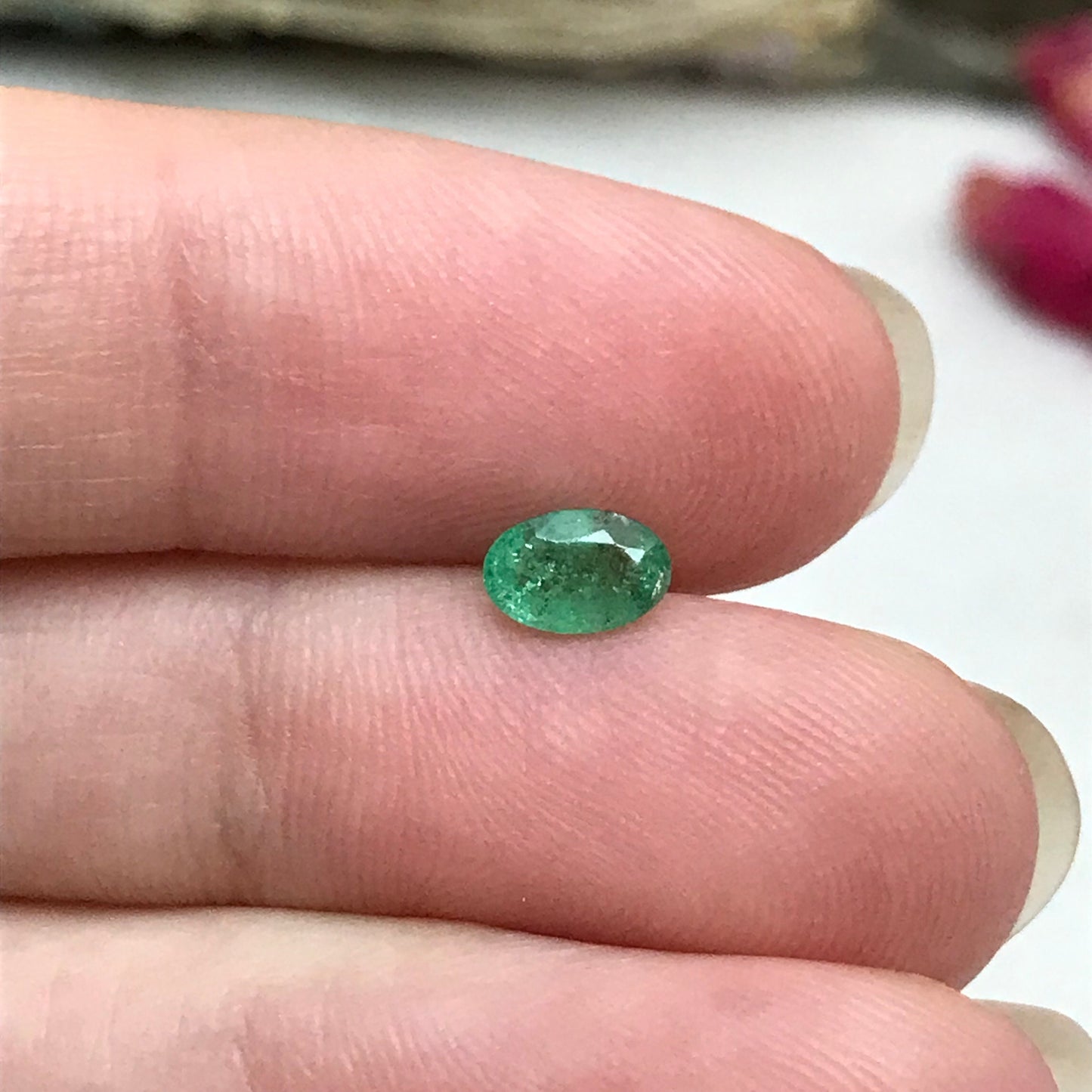 0.44cts Natural Emerald 6x4mm Oval Cut Faceted Gem Precious Gemstone Loose Recycled Gemstone