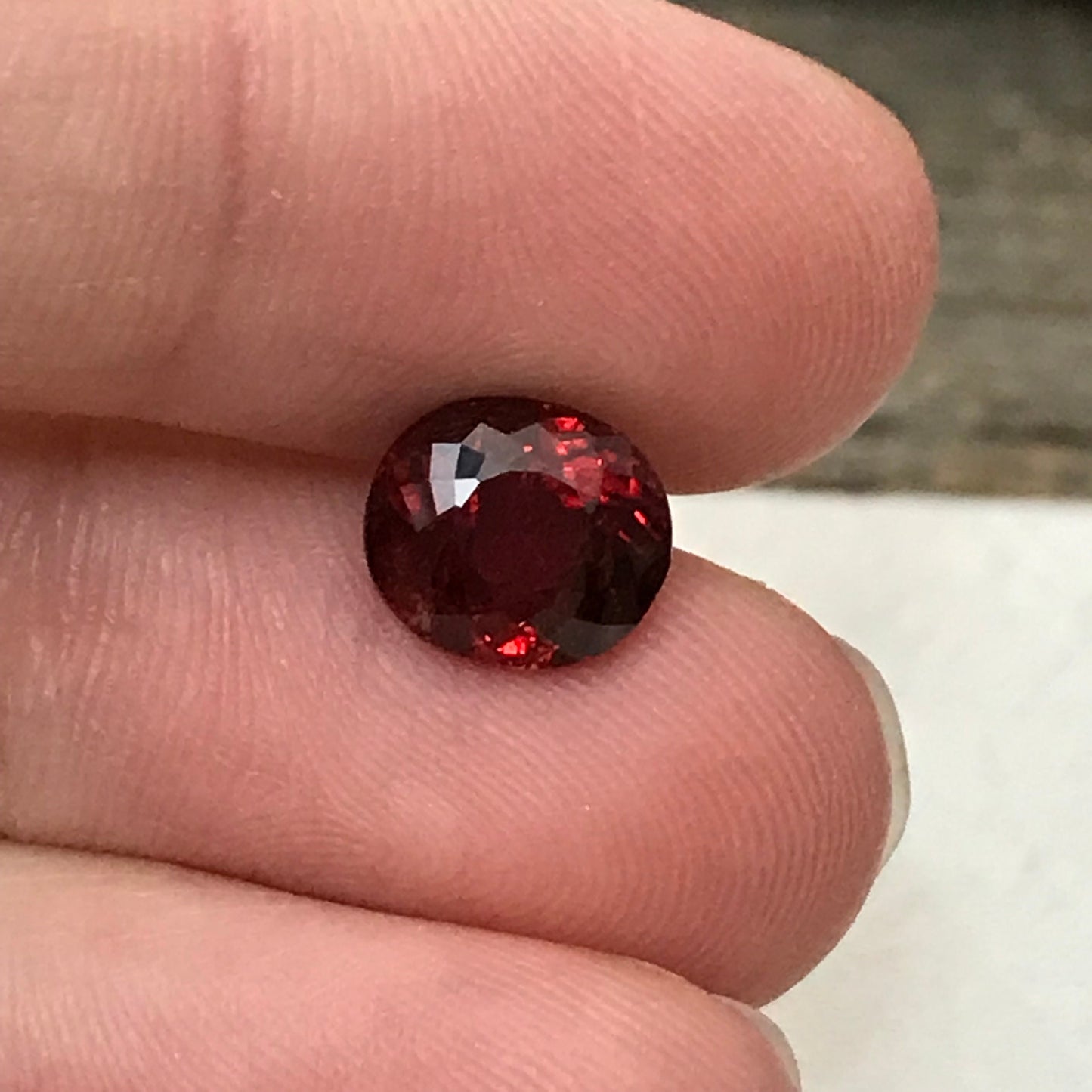 Rhodolite Pyrope Garnet 2.73 Carat 8.5x7.4mm Portuguese Oval Gemstone, Red to Purplish Red, Faceted Loose Unmounted Gem