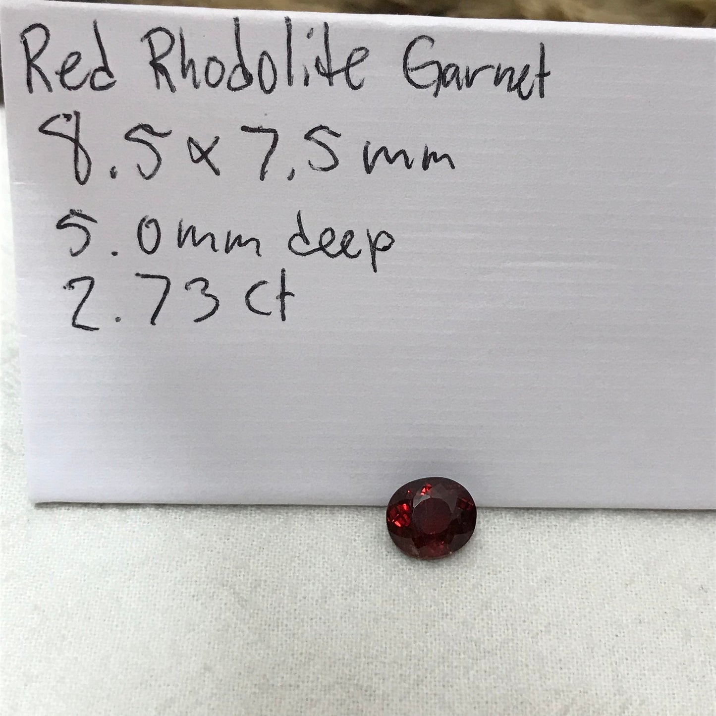 Rhodolite Pyrope Garnet 2.73 Carat 8.5x7.4mm Portuguese Oval Gemstone, Red to Purplish Red, Faceted Loose Unmounted Gem