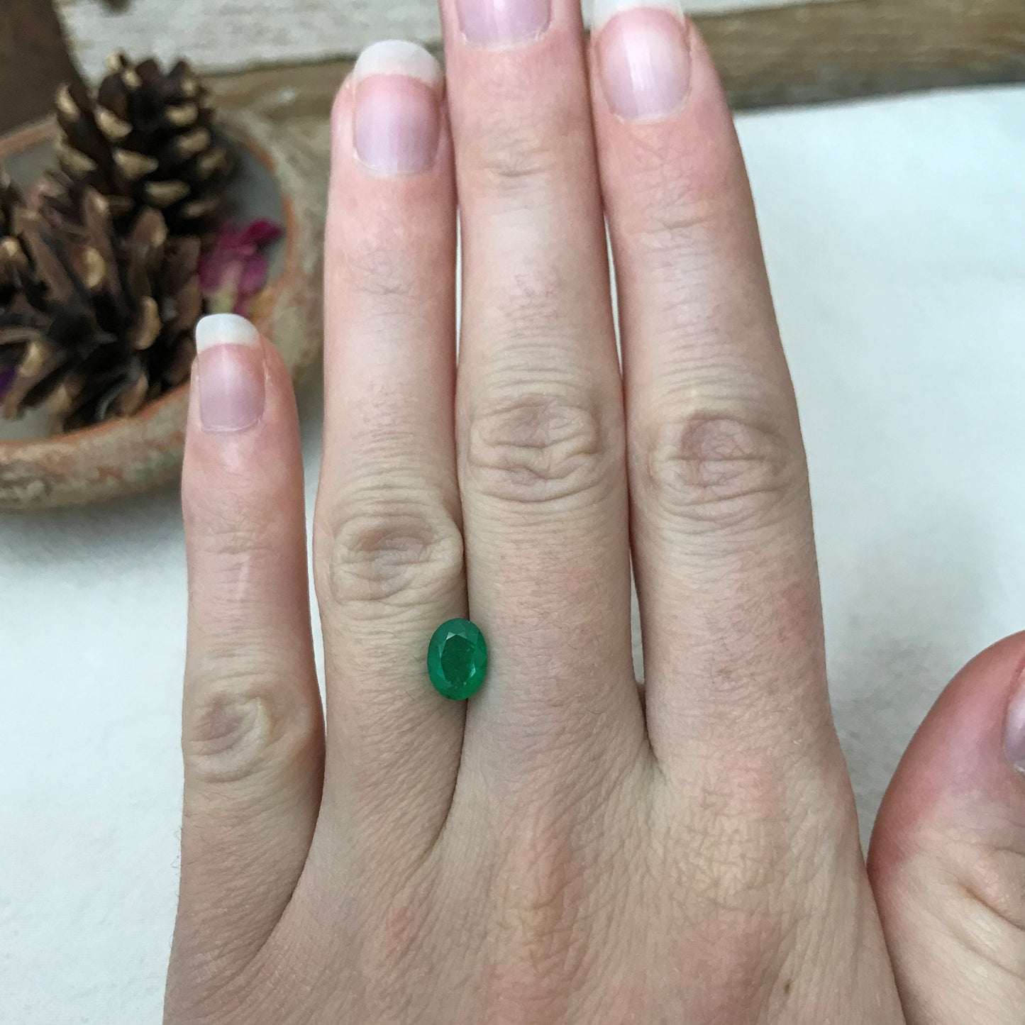 1.20 ct Natural Emerald 8x6mm Oval Cut Faceted Gem Precious Gemstone Loose Recycled Gemstone, Green Emerald