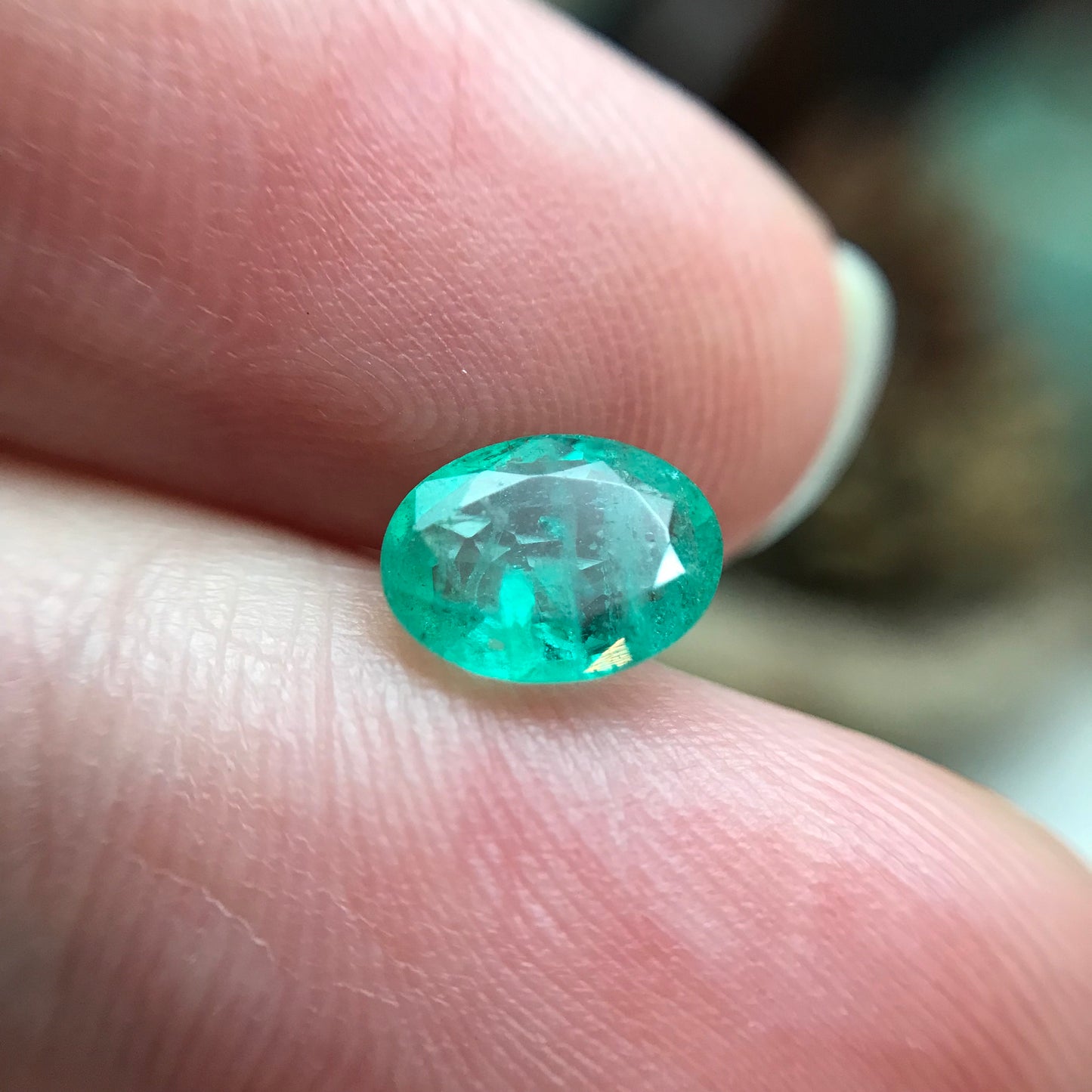 1 ct Natural Emerald 8x6mm Oval Cut Faceted Gem Precious Gemstone Loose Recycled Gemstone, Green Emerald