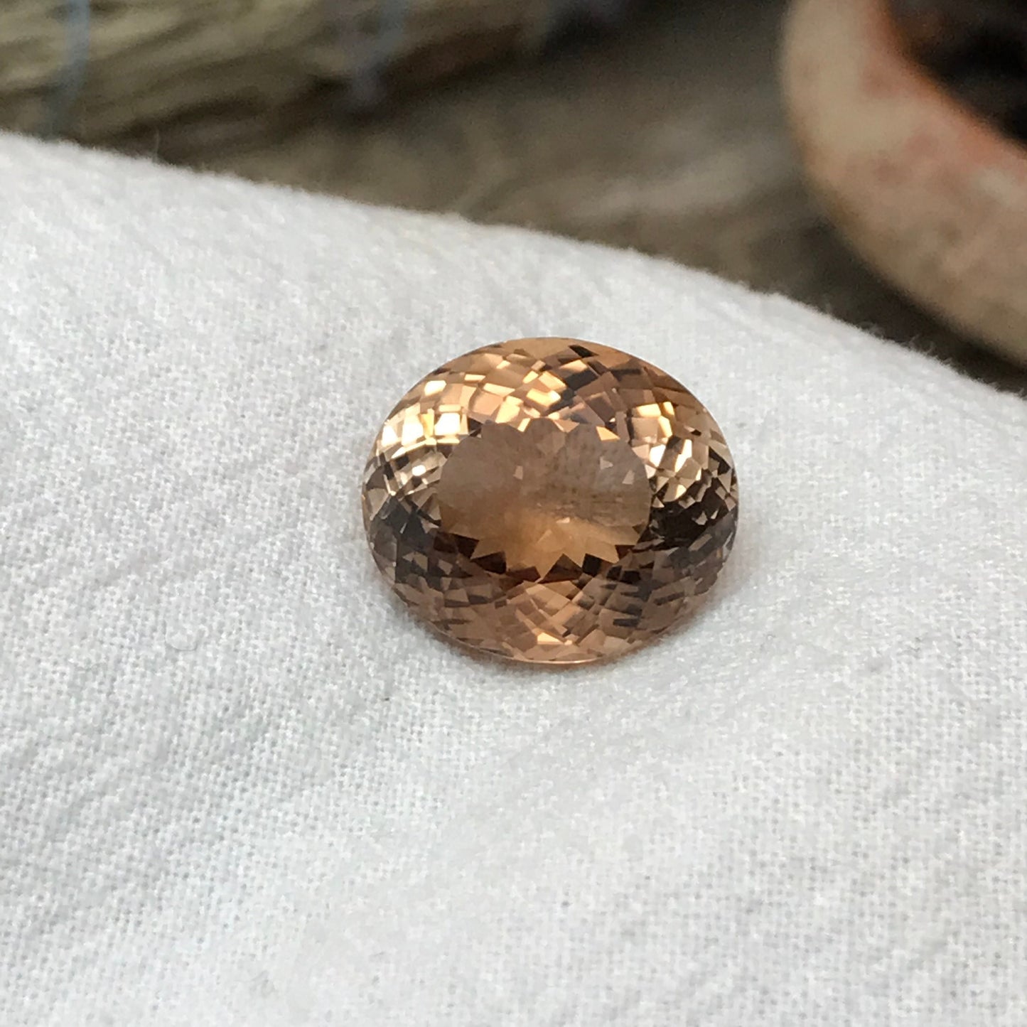 15.57 carat Natural Brown Topaz 15.5x13.5mm Oval Cut Faceted Gemstone, Large Stone Loose Smokey Topaz, Golden Brown