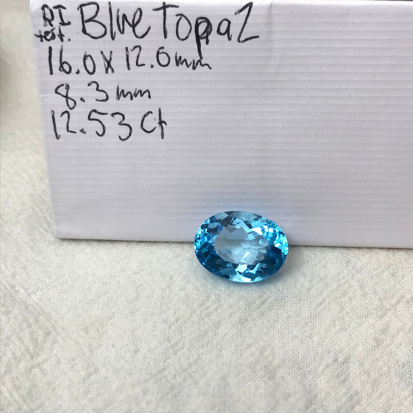 16x12mm Blue Topaz 12.53 carat Oval Cut Loose, Gemstone Blue Topaz, Faceted Blue Topaz, December Birthstone