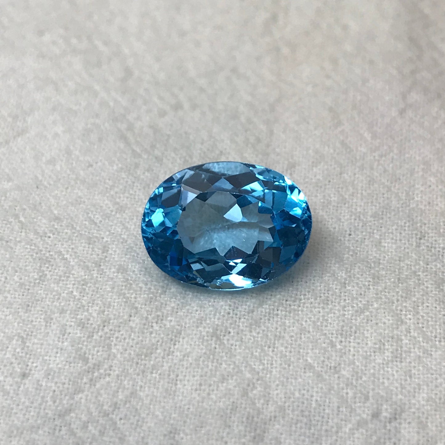 16x12mm Blue Topaz 12.53 carat Oval Cut Loose, Gemstone Blue Topaz, Faceted Blue Topaz, December Birthstone