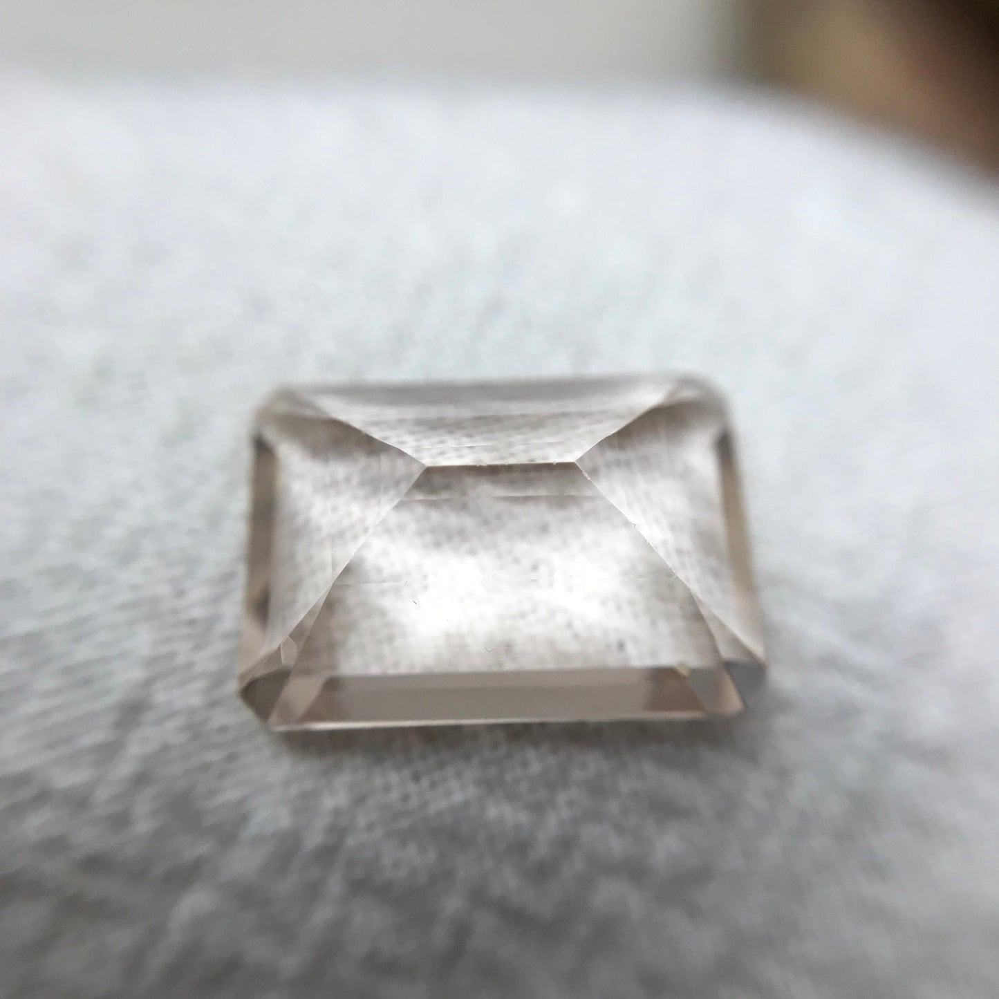 14x10mm Morganite 5.92 Carat Emerald Cut Peachy Pink Loose Gemstone For Engagement Ring