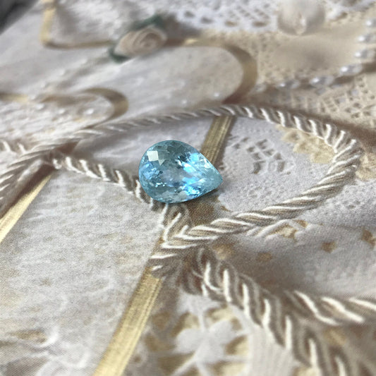 Natural Aquamarine 11x8mm 3.45 carats Light Blue Pear Cut Loose Gem Faceted Gemstone Beryl March Birthstone