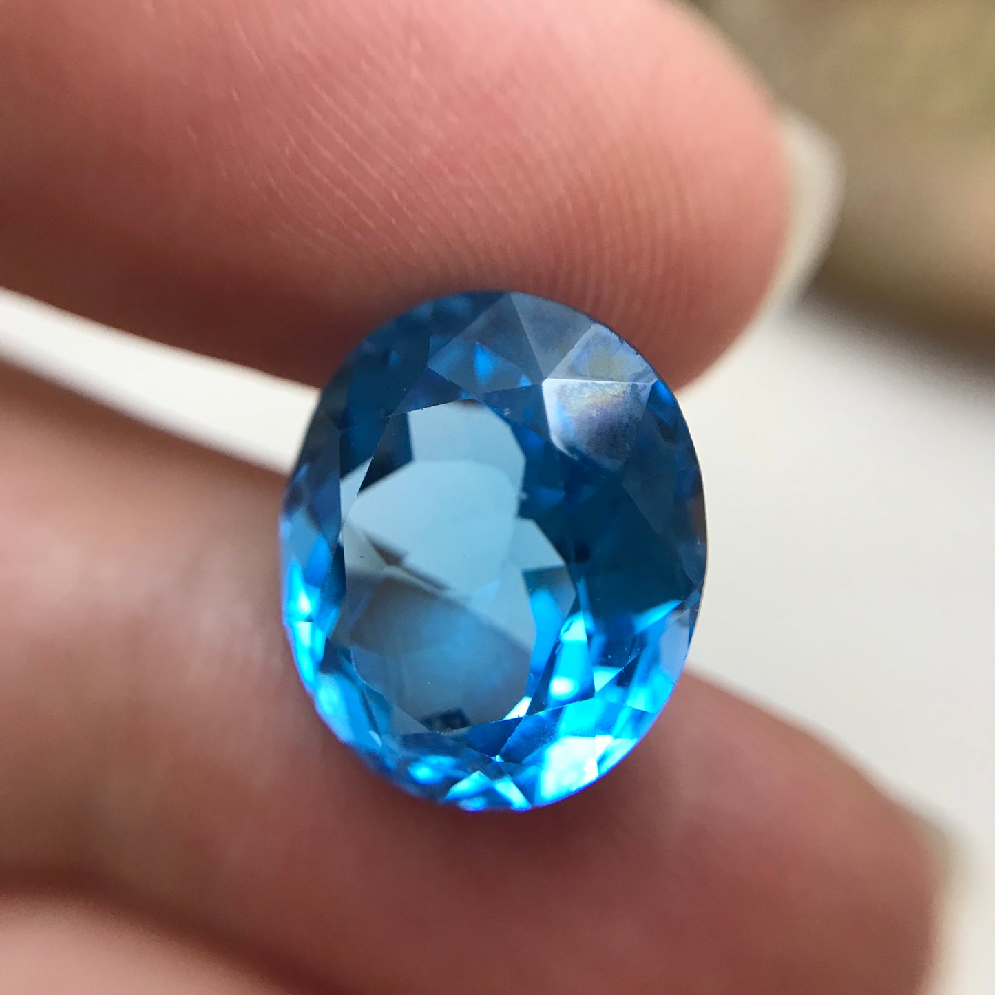 Swiss Blue Topaz 14x12mm Oval Cut Loose Topaz 10 ct Gemstones Bright Blue Topaz Faceted Very Blue Topaz Unmounted December Birthstone