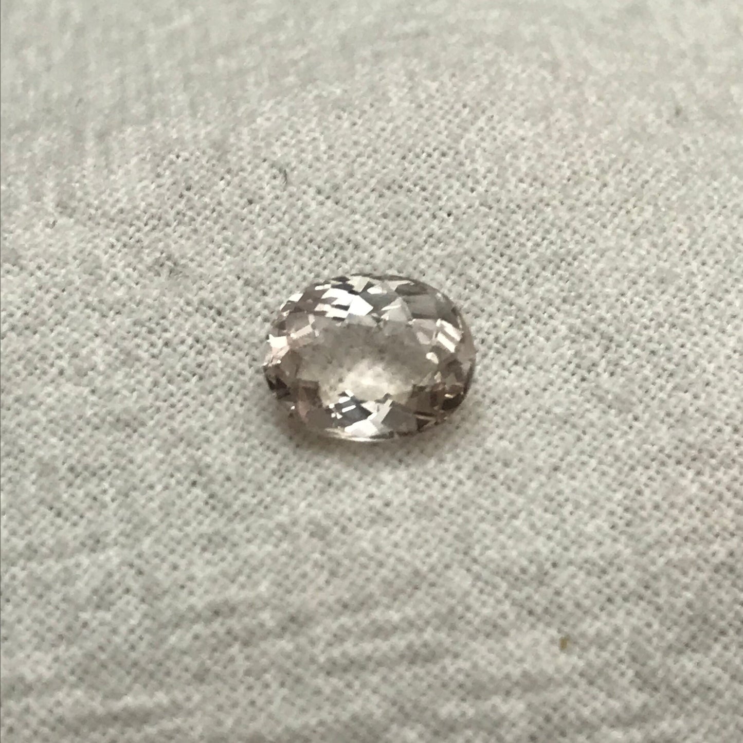 1 carat Morganite 7.5x6 Oval Cut Peach Morganite, Faceted Gem Loose Gemstone, Unmounted Stone