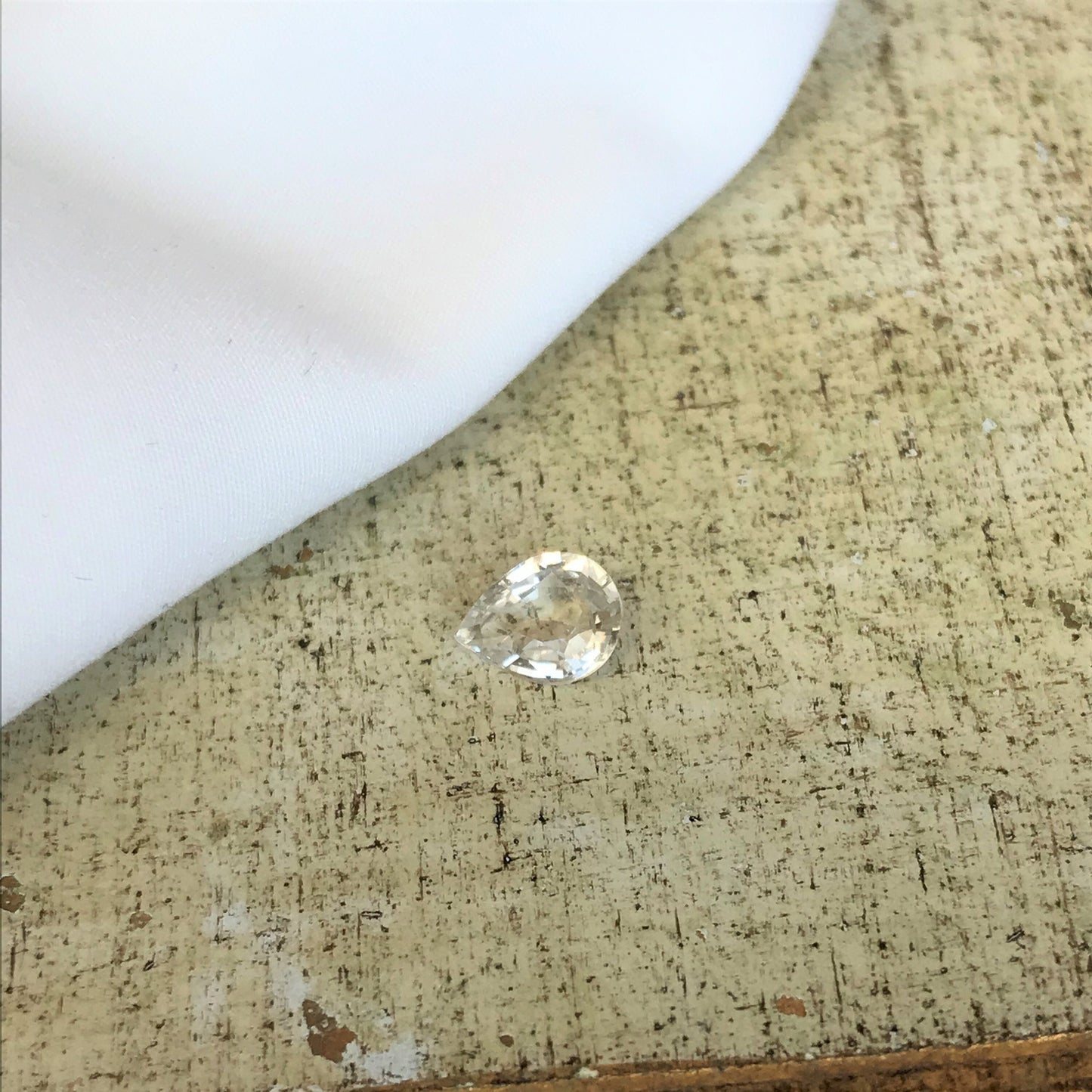 Natural Light Yellow Sapphire 6x4.7mm Pear Cut 0.61 carat Corundum Faceted Unmounted Gemstone Earth Mined