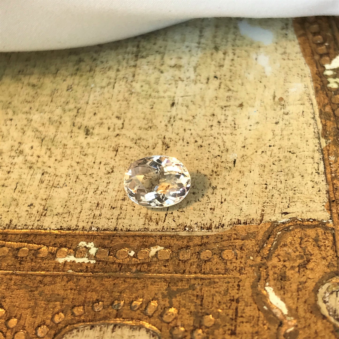 Light Peachy Pink Morganite 1.38 Carat 8x6 mm Oval Cut Morganite, Faceted Loose Beryl Unmounted Gemstone for Jewelry