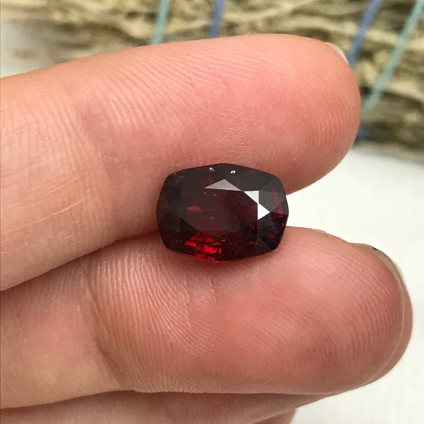 Natural Deep Red Garnet, 3.52 carat, 10.4x8mm Oval Cut, Included Faceted Loose Gemstone, 10.5x8mm