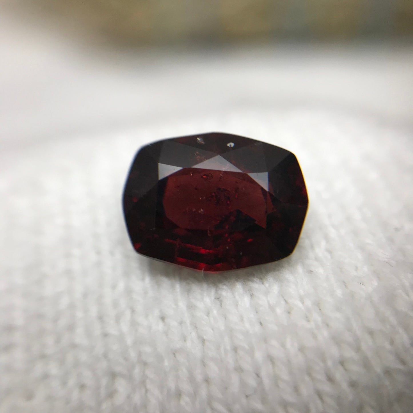 Natural Deep Red Garnet, 3.52 carat, 10.4x8mm Oval Cut, Included Faceted Loose Gemstone, 10.5x8mm