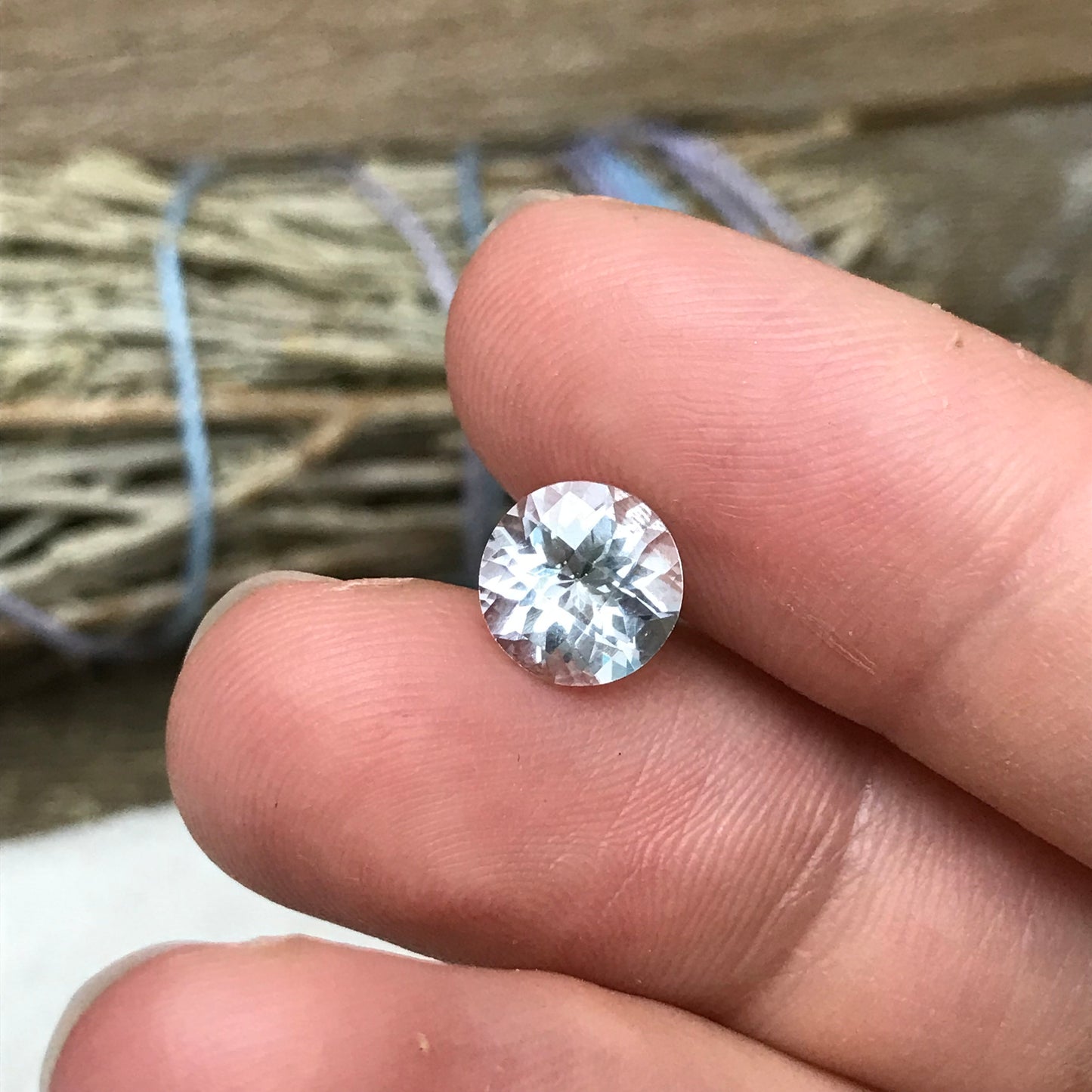 1.67 Carat Natural Faint Blue Aquamarine 7.8mm Round Cut, Faceted Loose Gemstone