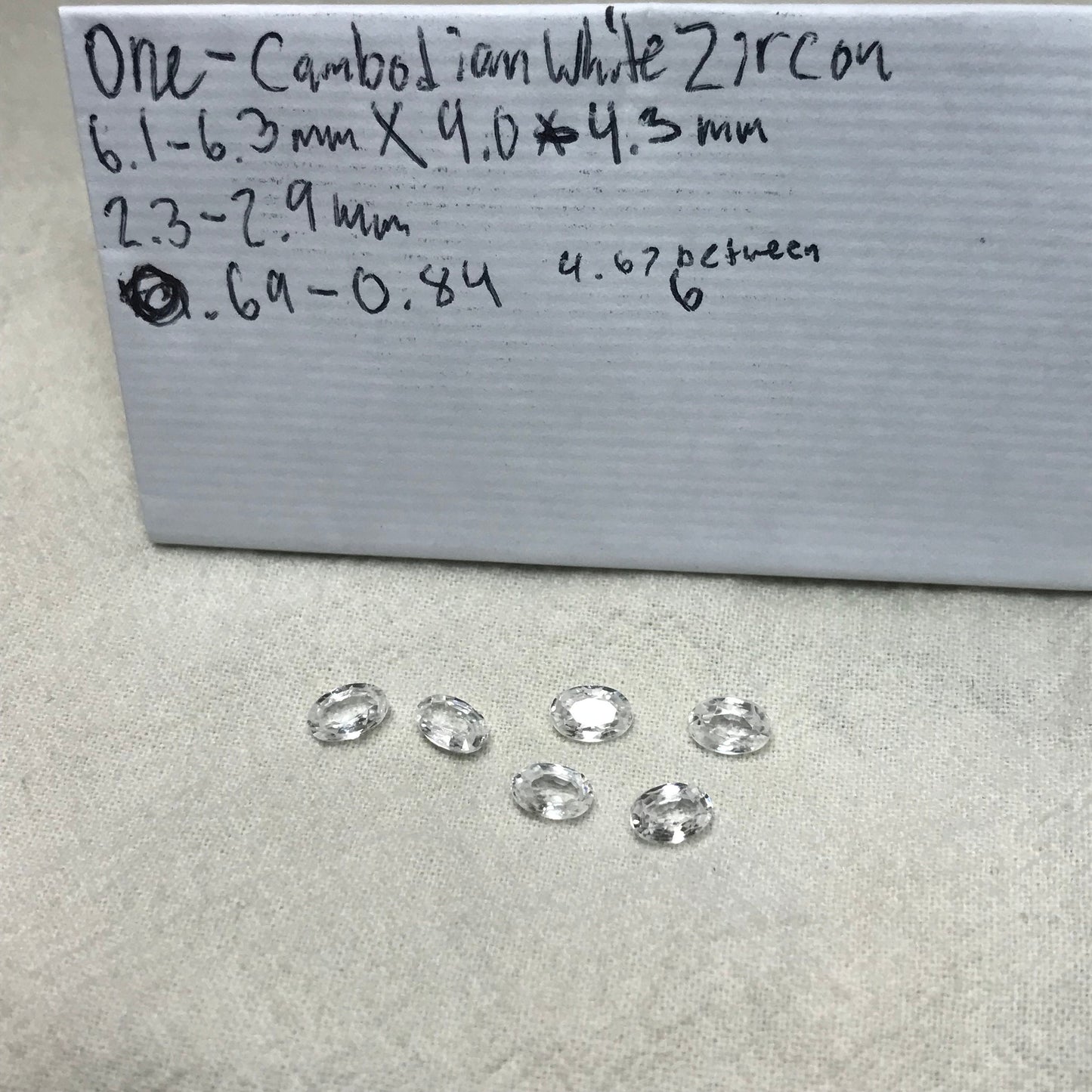 One-6x4mm Clear Zircon Oval Cut 0.69 to 0.84 carat Faceted Loose Gemstone,6.1x4.0mm to 6.3x4.3mm White Zircon, Diamond Substitute