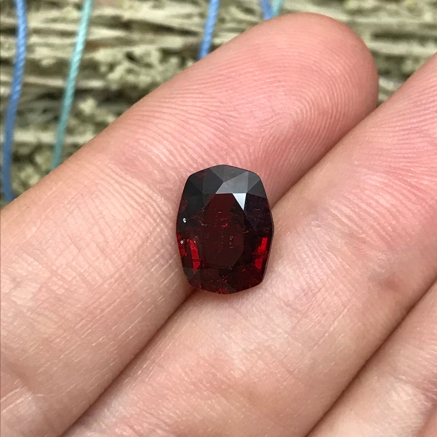 Natural Deep Red Garnet, 3.52 carat, 10.4x8mm Oval Cut, Included Faceted Loose Gemstone, 10.5x8mm