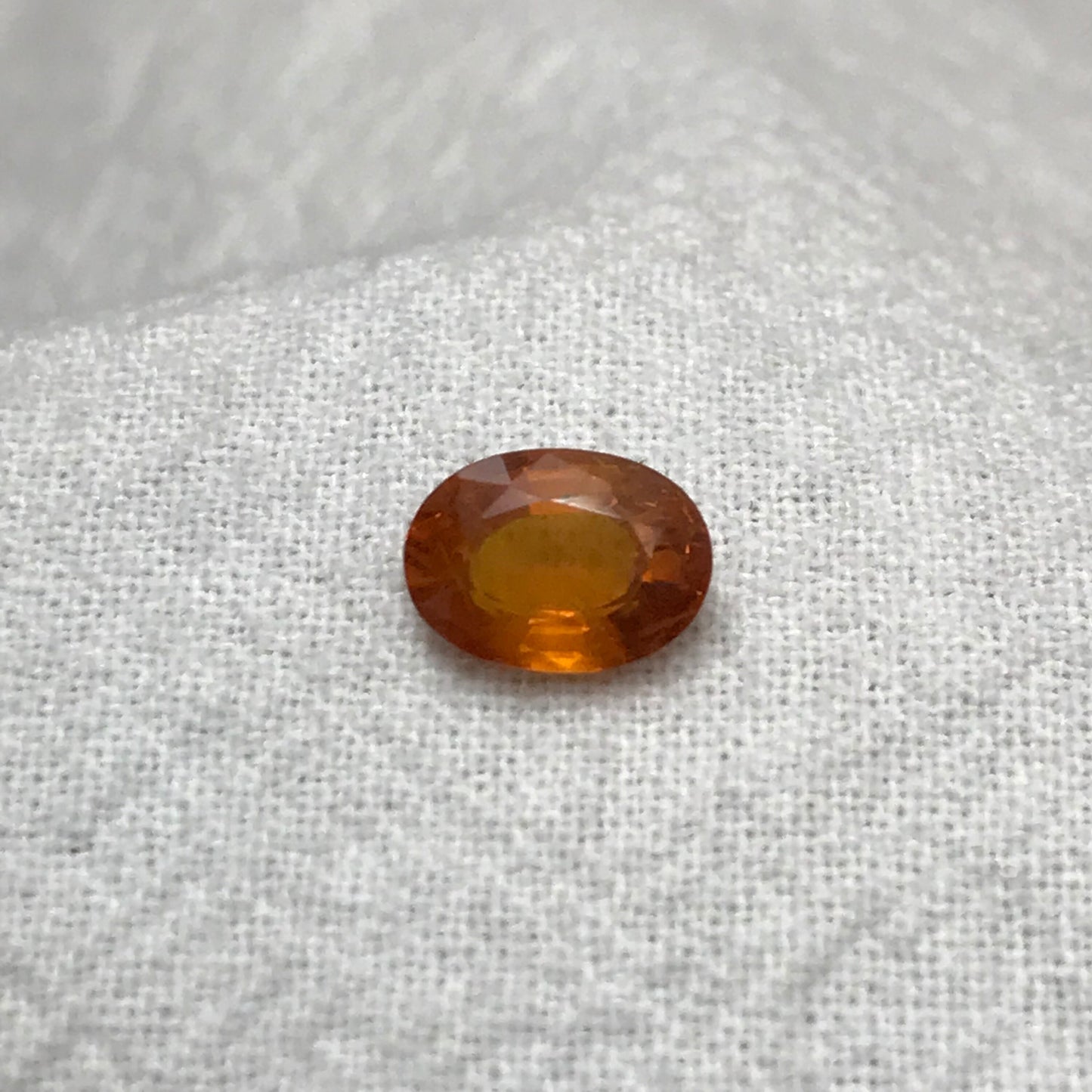 1.31 ct Natural Orange Sapphire 7.8x5.7mm Oval Cut Beryllium Treated Sapphire, Faceted Loose Gem,