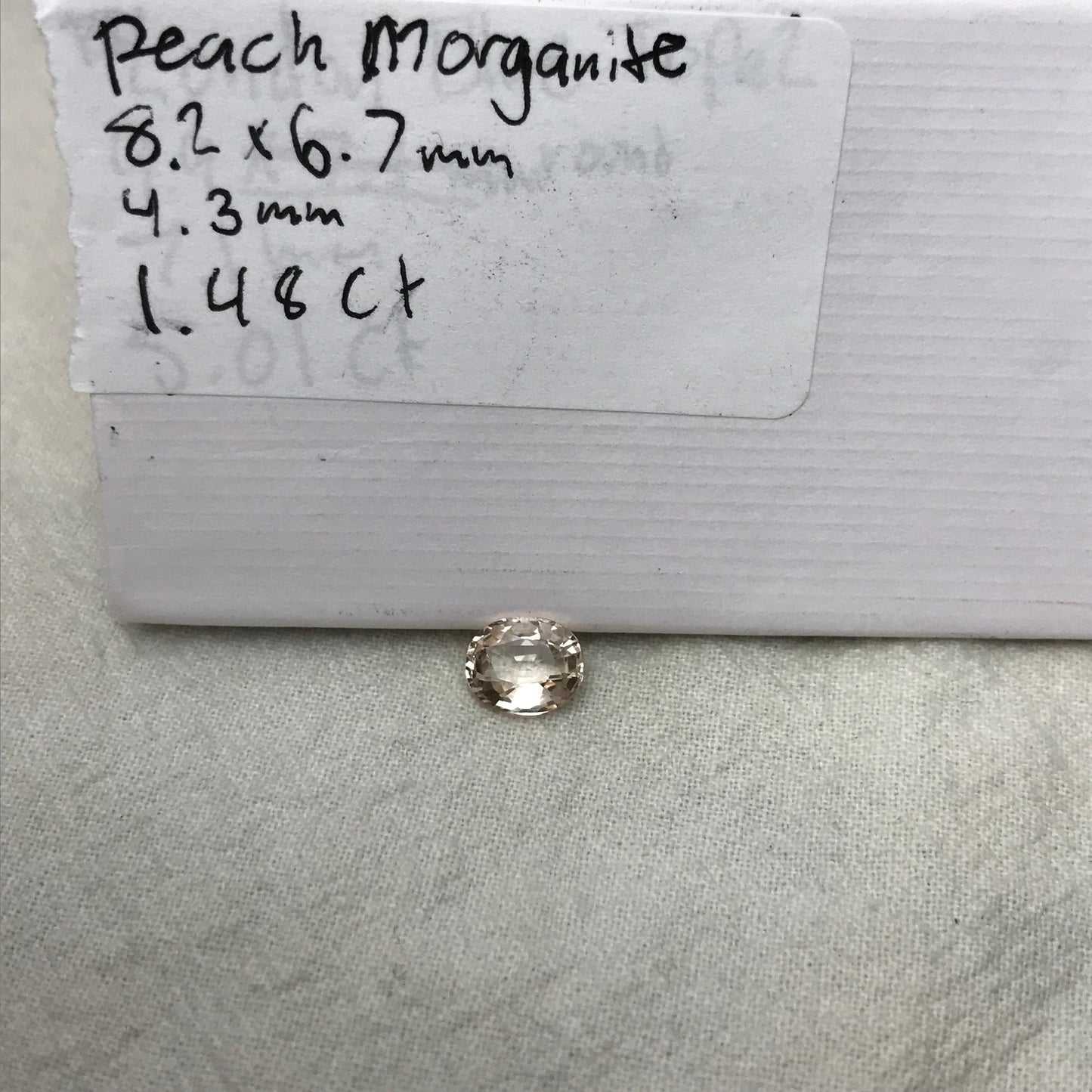 1.48 Carat Peach Morganite 8.2x6.7mm Oval Cut, Orangey Pink Morganite, Faceted Loose Beryl Unmounted Gemstone for Jewelry