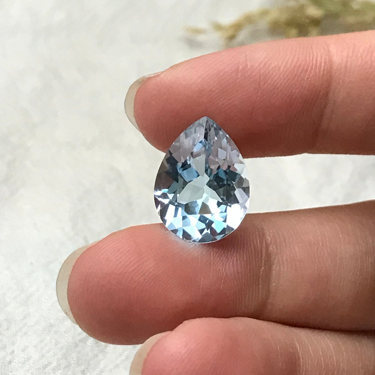 16x12mm Light Blue Topaz Pear Cut, 9 carat Loose Faceted Gem, Real Topaz , US Seller, Gems for jewelry