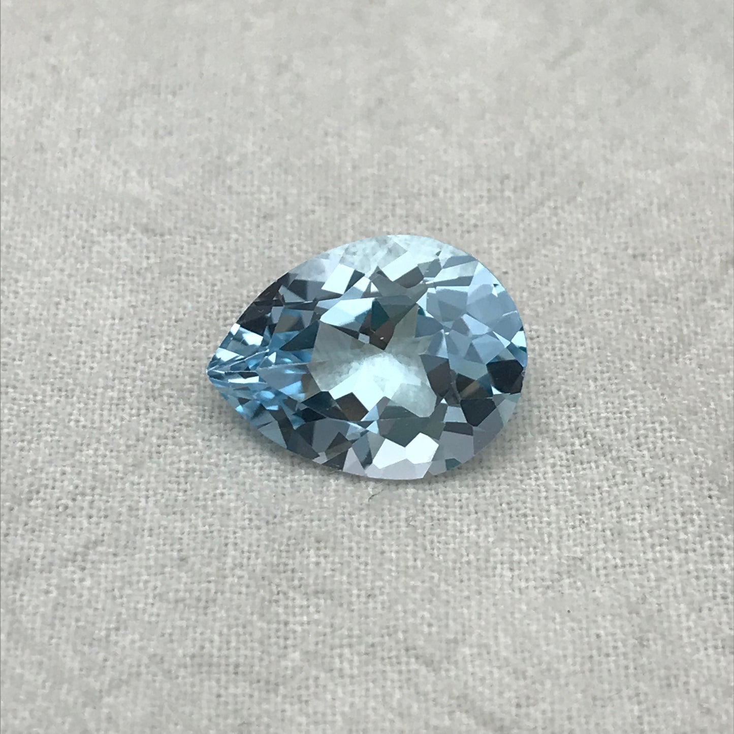 16x12mm Light Blue Topaz Pear Cut, 9 carat Loose Faceted Gem, Real Topaz , US Seller, Gems for jewelry