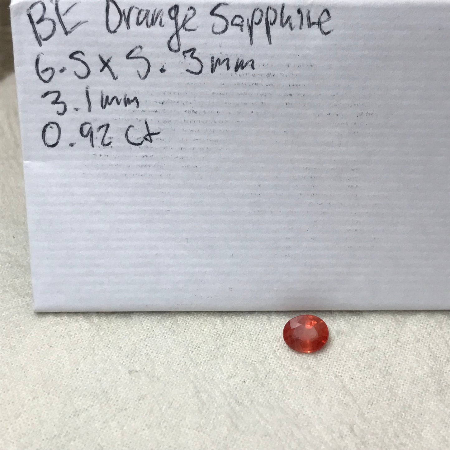 0.92 Ct Natural Milky Orange Sapphire 6.5x5.3mm Oval Cut Beryllium Treated Sapphire, BE Sapphire, Silky Loose Gemstone