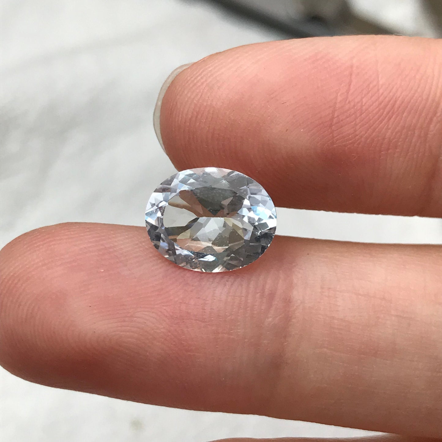 11x9mm Natural Aquamarine 2.54 carat, Oval Cut, Faceted Loose Gemstone, Light Color