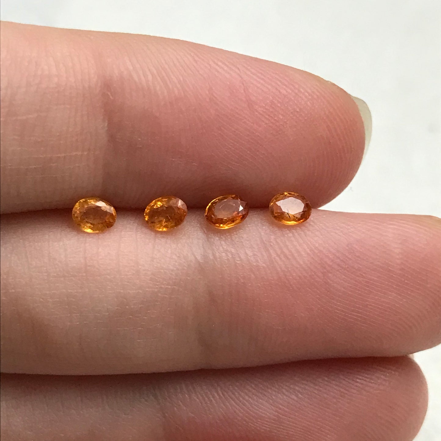 ONE- 4x3mm Orange Spessartite Garnet Oval Cut, Faceted Loose Unmounted Gemstone