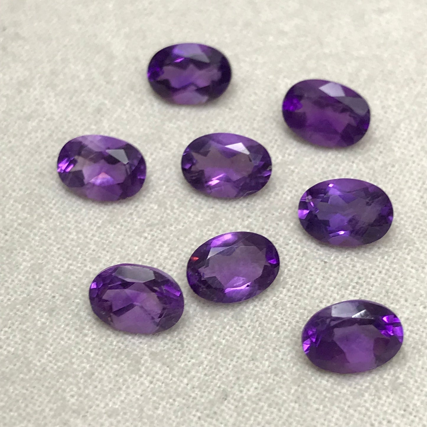 ONE- 7x5mm Amethyst Oval Cut, Faceted Loose Unmounted Gemstone, Medium to Dark Purple
