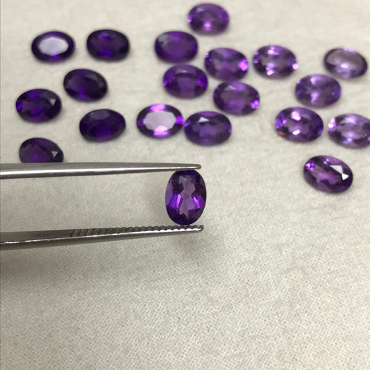 ONE- 7x5mm Amethyst Oval Cut, Faceted Loose Unmounted Gemstone, Medium to Dark Purple