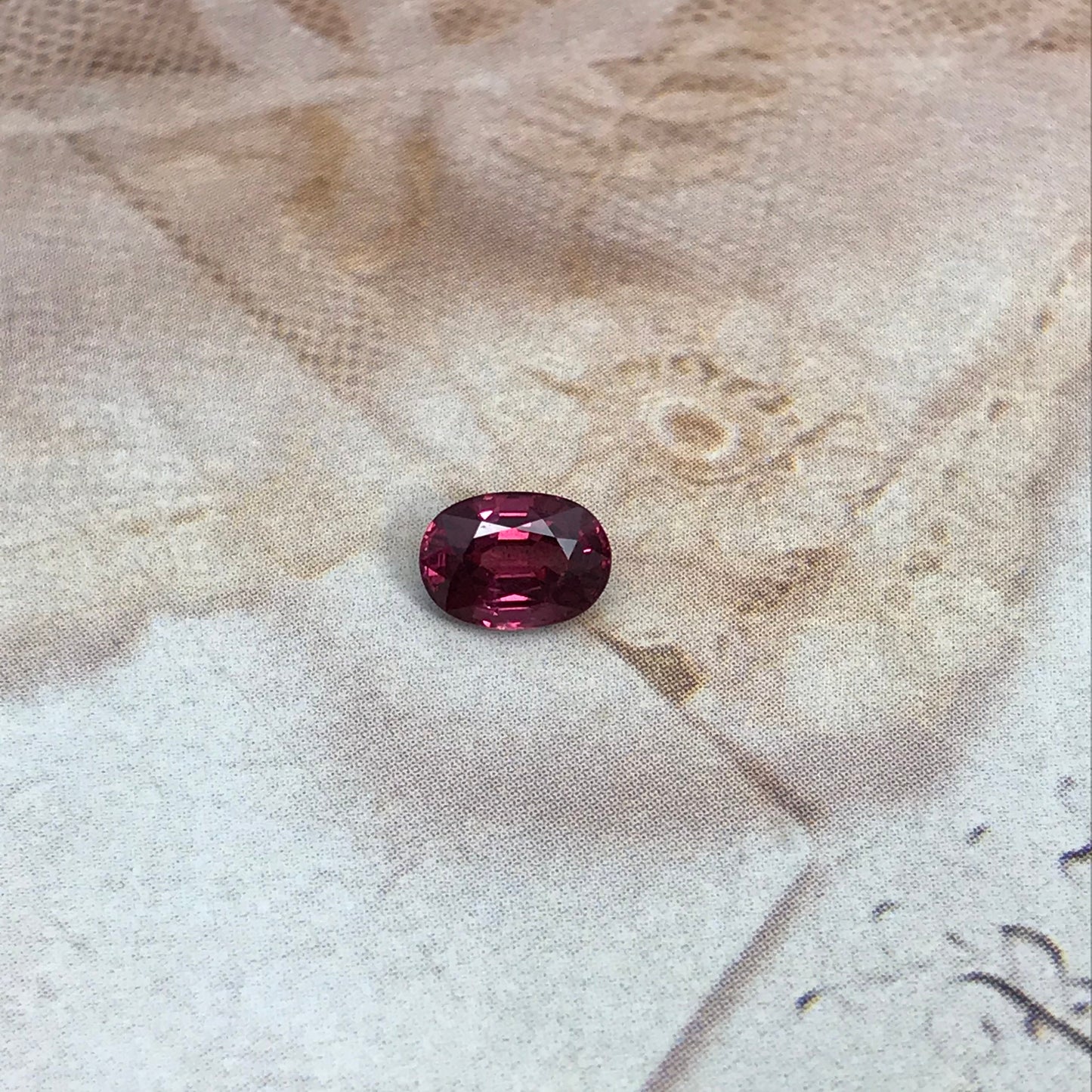 Natural Rhodolite Garnet 1.09 carat Purplish Red Garnet 7x5mm Faceted Oval Cut Garnet Gem, Red Gemstone, Loose Gem, January Birthstone