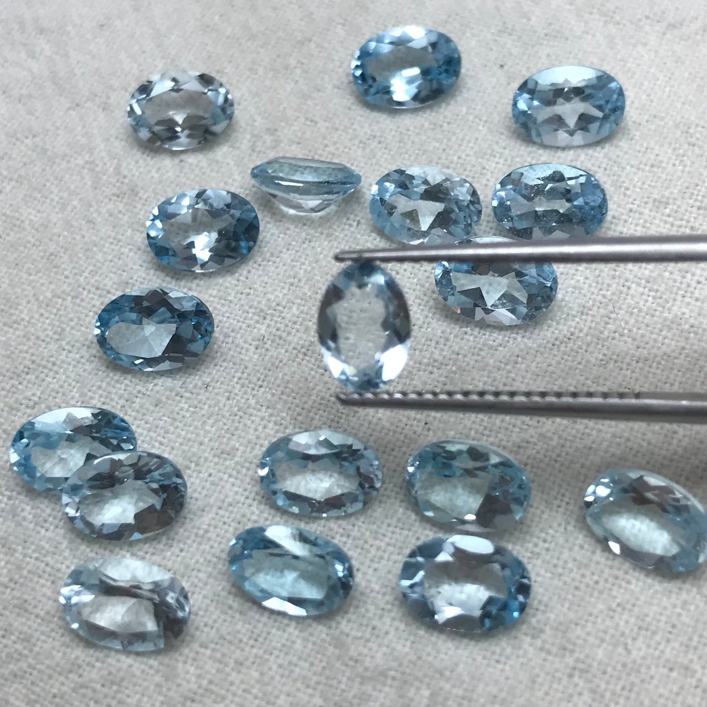 ONE- 7x5mm Sky Blue Topaz Oval Cut, Faceted Loose Unmounted Gemstone