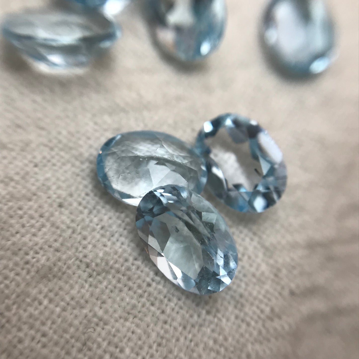 ONE- 7x5mm Sky Blue Topaz Oval Cut, Faceted Loose Unmounted Gemstone