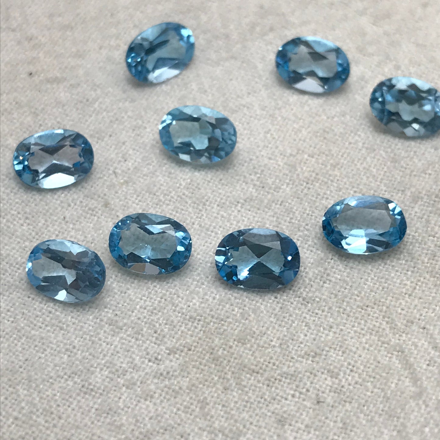 ONE- 7x5mm Blue Topaz Oval Cut, Faceted Loose Unmounted Gemstone