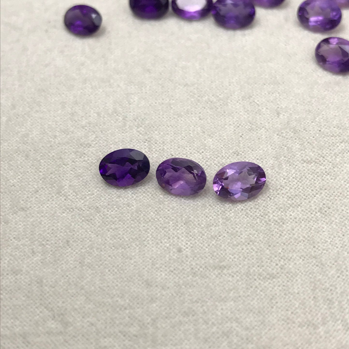 ONE- 7x5mm Amethyst Oval Cut, Faceted Loose Unmounted Gemstone, Medium to Dark Purple