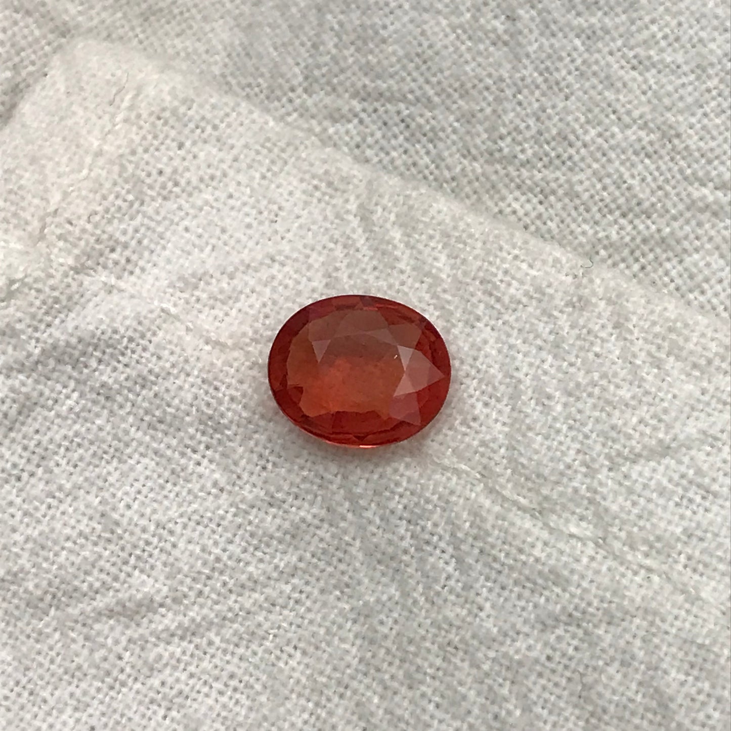 1.21 carat Natural Red Orange Sapphire 7.5x6.5mm Oval Cut Faceted Gem Loose Unmounted Gemstone Earth Mined Beryllium Treated