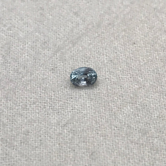 0.40 carat Natural Blue Sapphire 4.6x3.4mm Oval Cut, Heated, Faceted Loose Gemstone, Ice Sapphire, 4.5x3.5mm