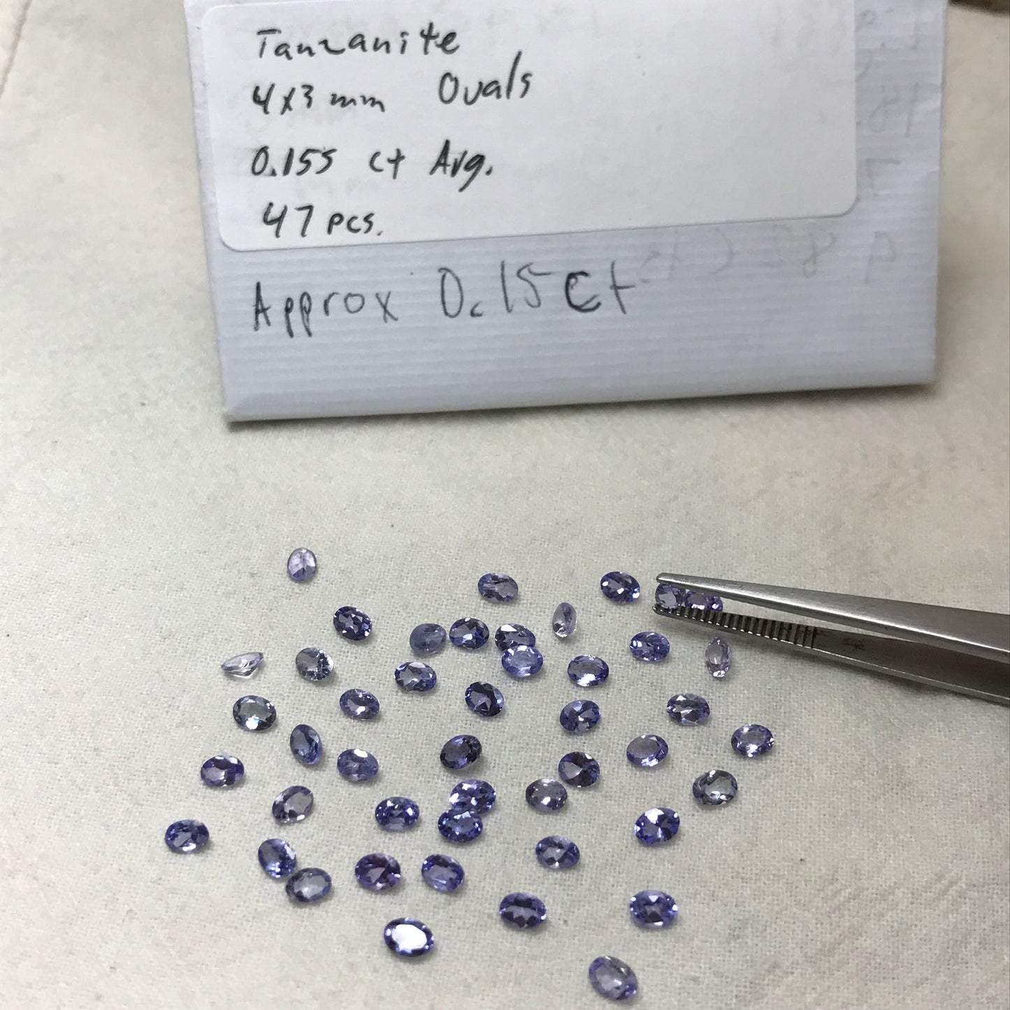 One 4x3mm Violet Tanzanite 0.155 carat average Oval Cut, Faceted Loose Gemstone, Natural Tanzanite, Zoisite