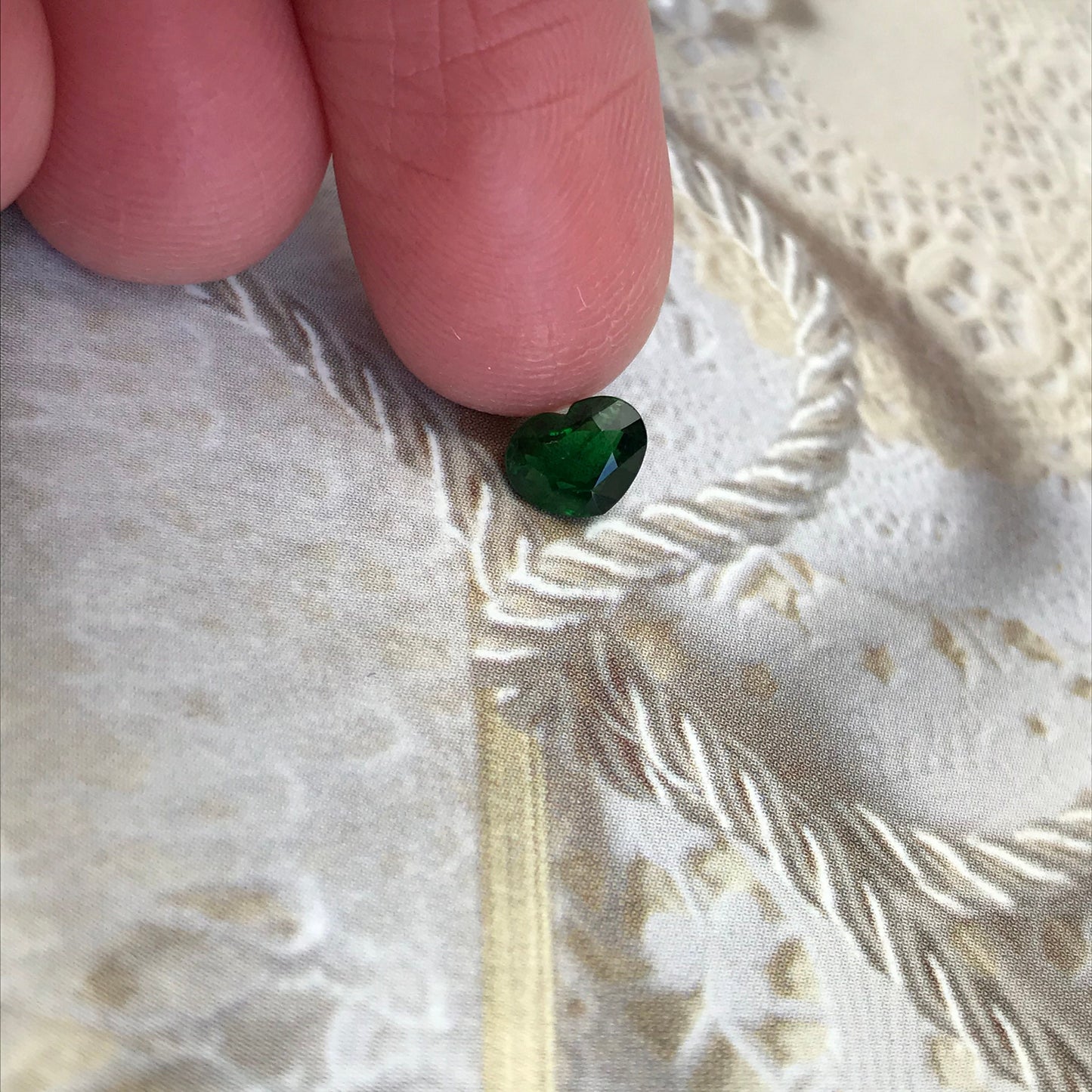 0.73 carat Natural Green Tsavorite Garnet 5x6.4mm Heart Cut, Faceted Loose Rich Green Gemstone, Loose Gem, Earth Mined Stone