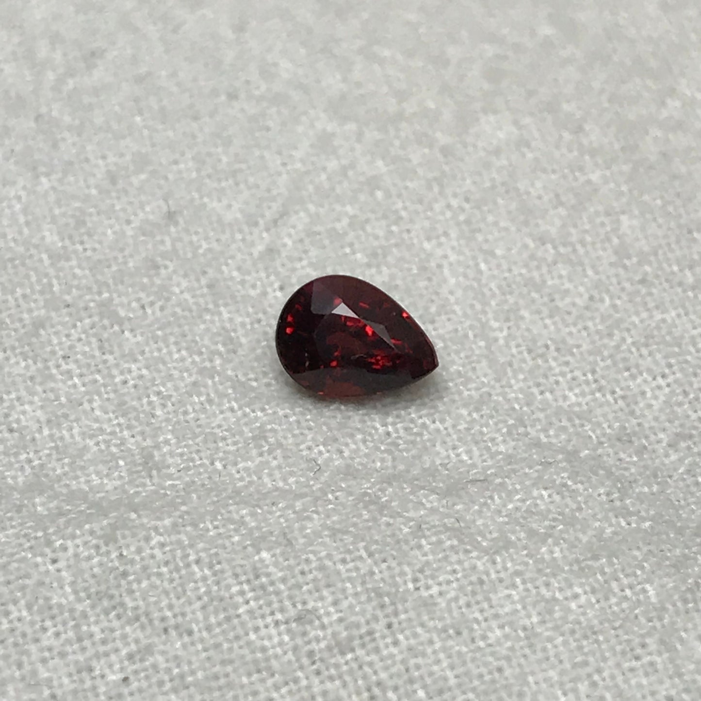 0.97 Ct Natural Pyrope Garnet, 6.7x5mm Pear cut, Deep Red Garnet, Faceted, Red Garnet,