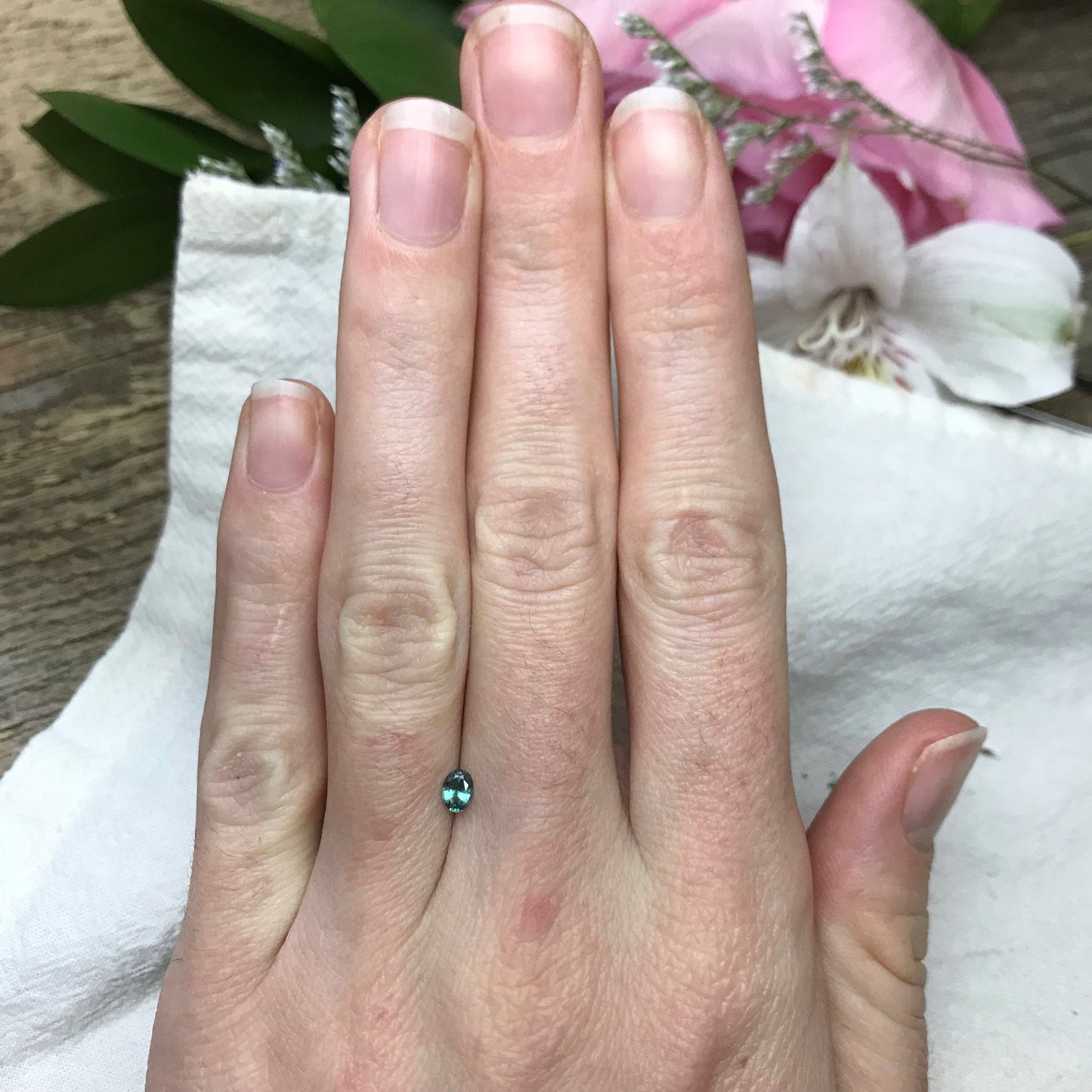 0.22 Ct. Natural Alexandrite 4.3x3.1mm Green to Purple Color Change Loose Oval Chrysoberyl