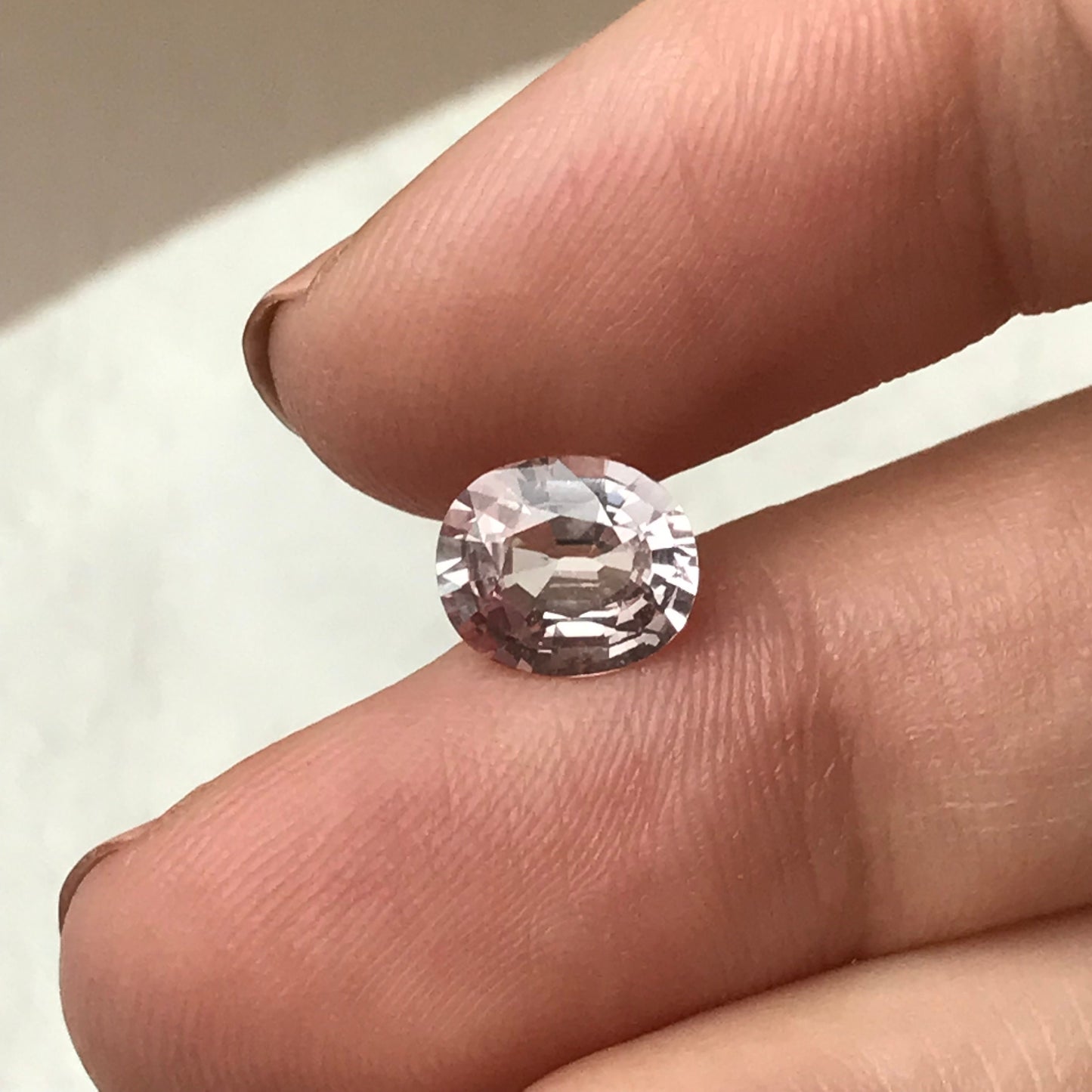 GIA Certified Natural 2 ct Pink Sapphire 8.4x7mm Oval Cut Faceted Loose Light Pink Unheated Sapphire