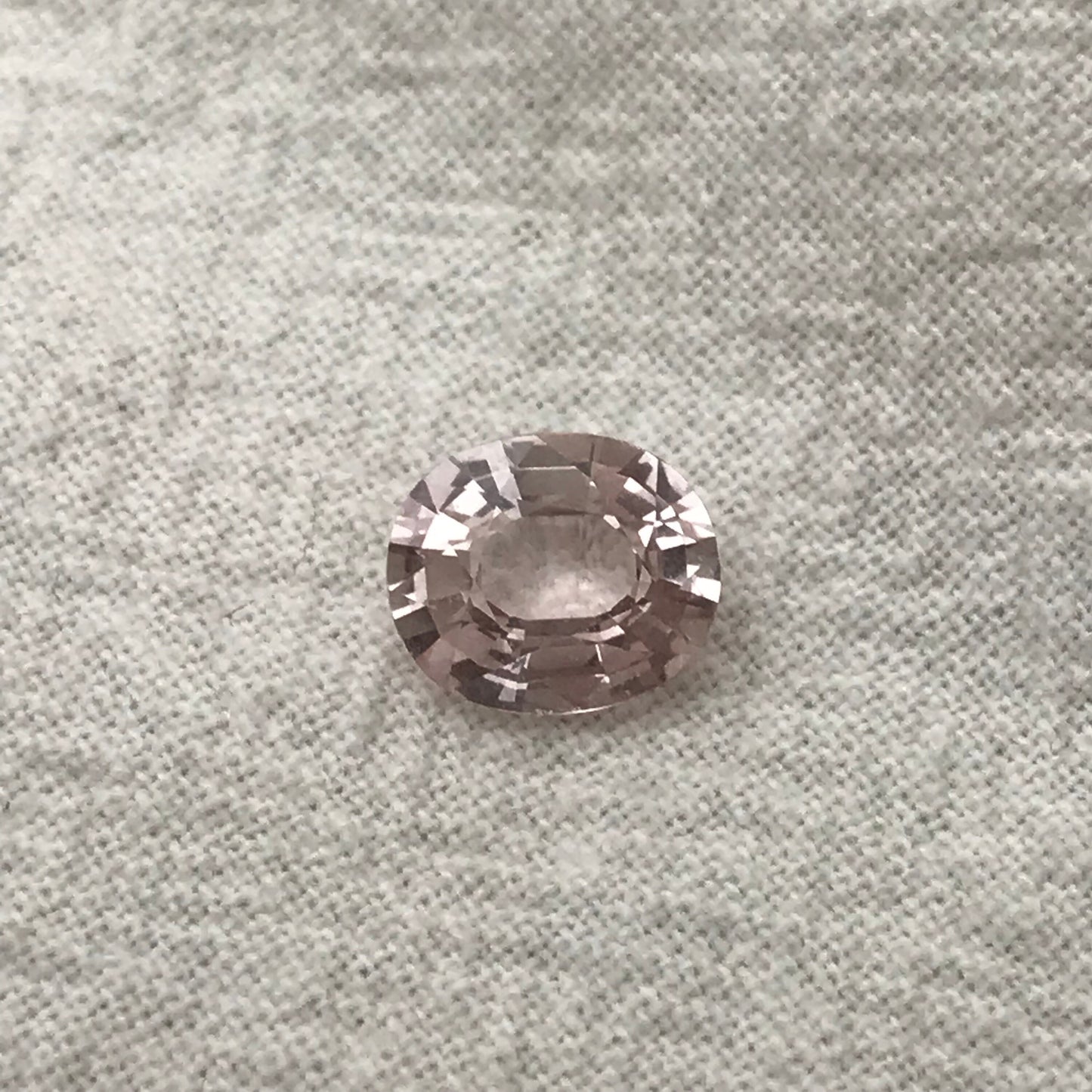 GIA Certified Natural 2 ct Pink Sapphire 8.4x7mm Oval Cut Faceted Loose Light Pink Unheated Sapphire