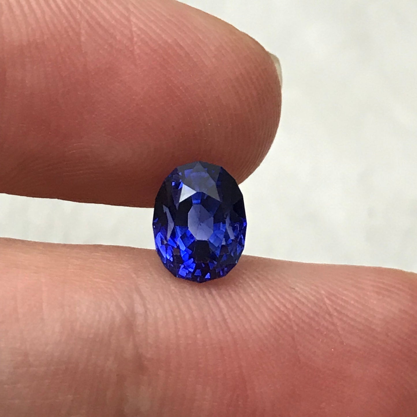 Laboratory-Grown Blue Sapphire GIA Certified 2.71 carat, 7.7x6mm, Natural looking Cut-Modified Oval Mixed Cut