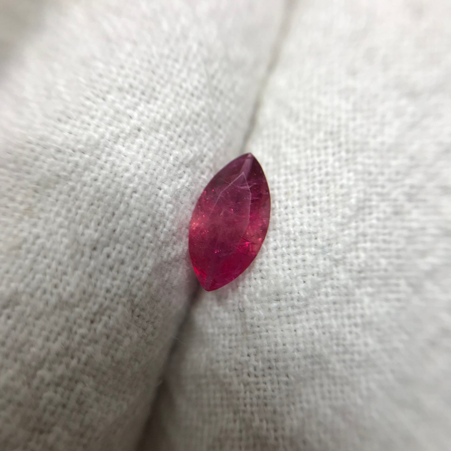 GIA Certified Red Beryl 0.38 Ct, 7.9x4.2mm Marquise Cut, Natural Wah Wah Utah Red Beryl, Faceted Bixbite, 8x4mm Marquise